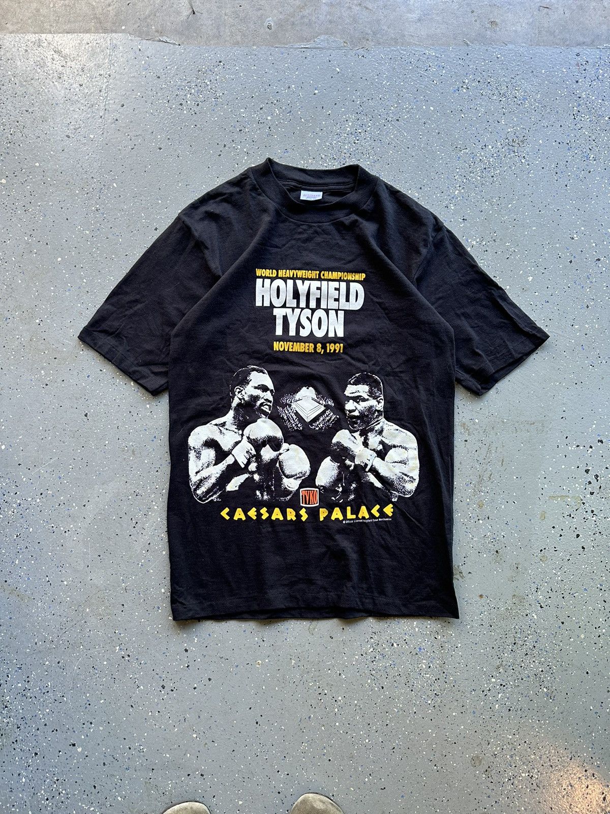 Vintage Vintage 1991 Holyfield vs. Tyson Tee Size US M / EU 48-50 / 2 - 5 Thumbnail