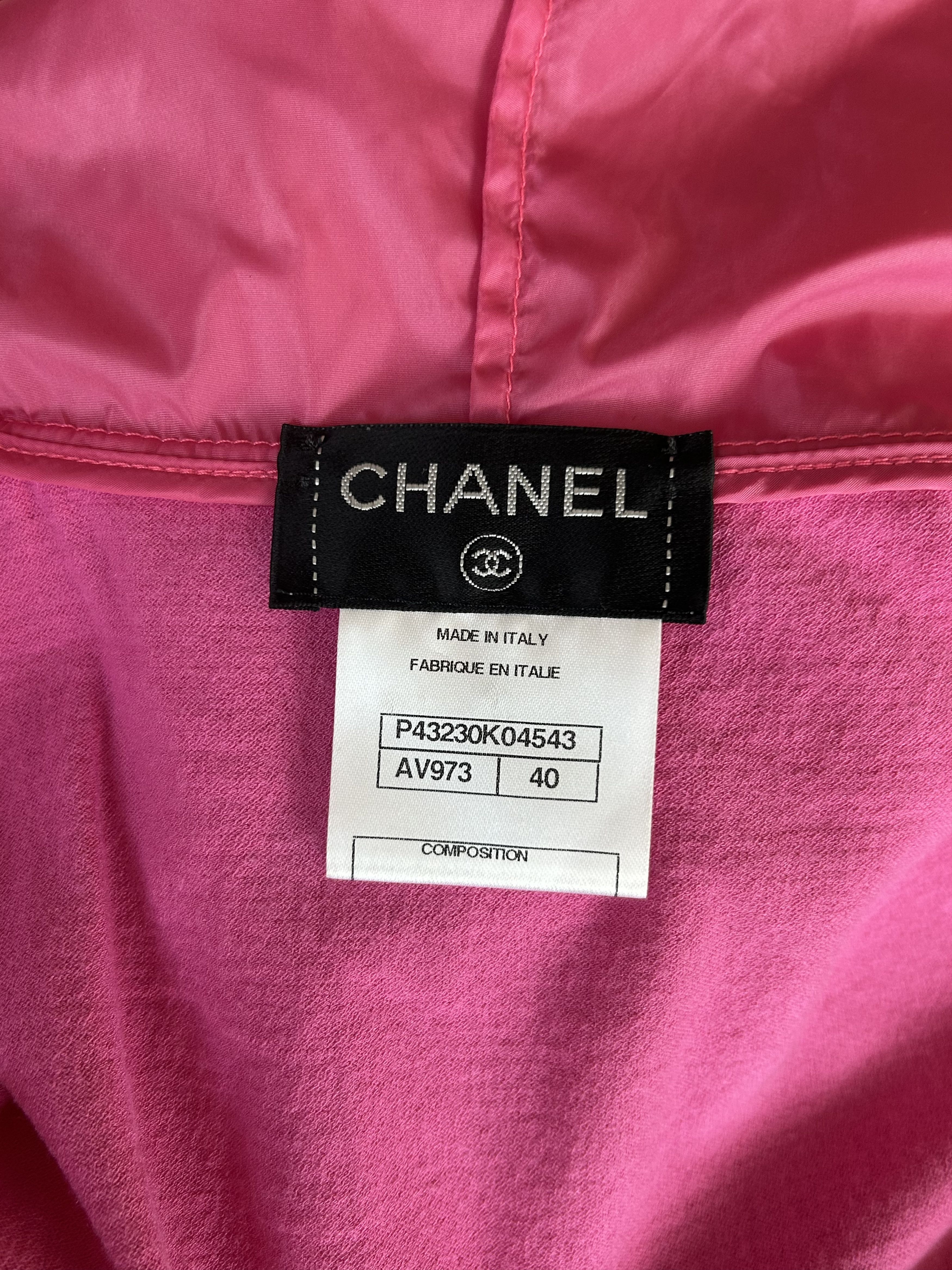 Chanel Chanel Pink Nylon Hooded Hybrid Vest Size M / US 6-8 / IT 42-44 - 3 Thumbnail