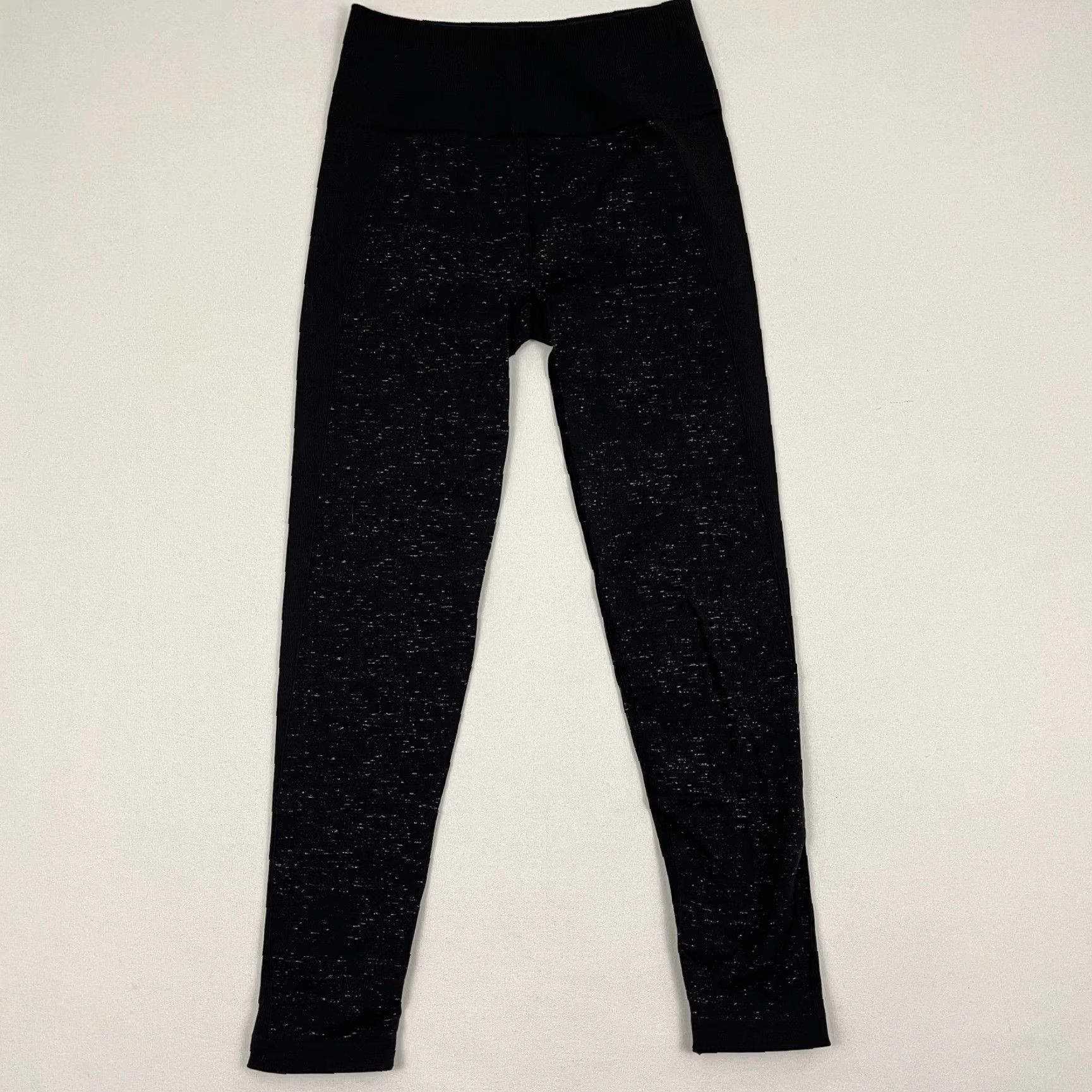 Lululemon Lululemon Ebb To Street Leggings Size 8 x 24" Black Speckled Active Fitness Yoga Womens Skinny 24in Inseam Moisture Wicking Stretch Size 30" / US 8 / IT 44 - 7 Thumbnail