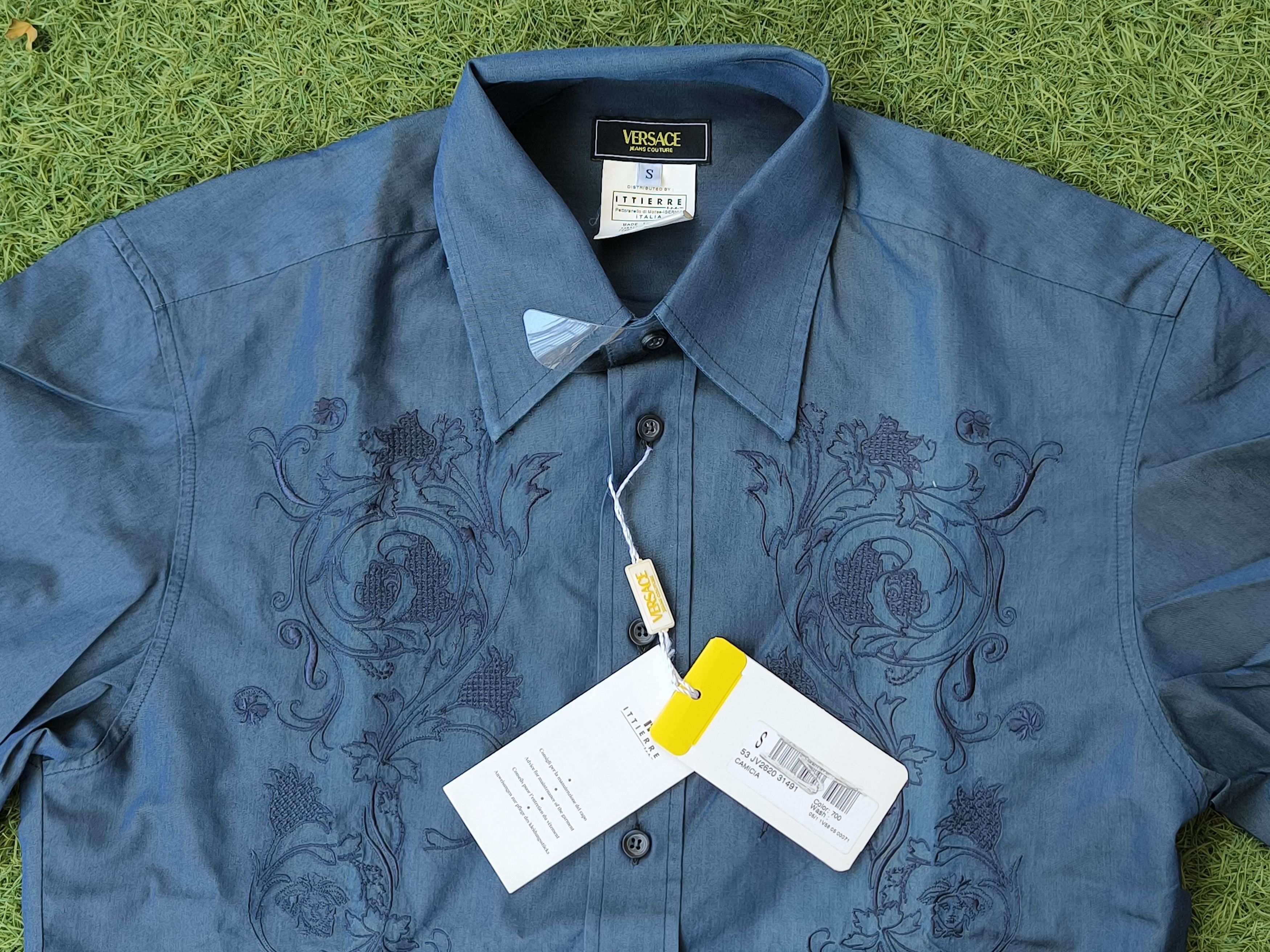 Versace Jeans Couture Vintage Versace Jeans Couture Embroidered Baroque Shirt NOS Size US S / EU 44-46 / 1 - 3 Thumbnail