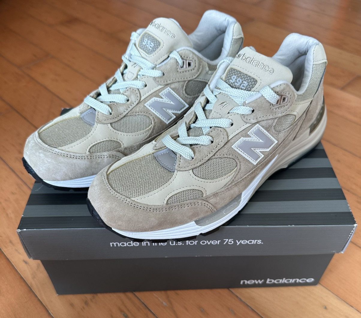New Balance New Balance 992 Made in USA Size US 9 / EU 42 - 1 Thumbnail