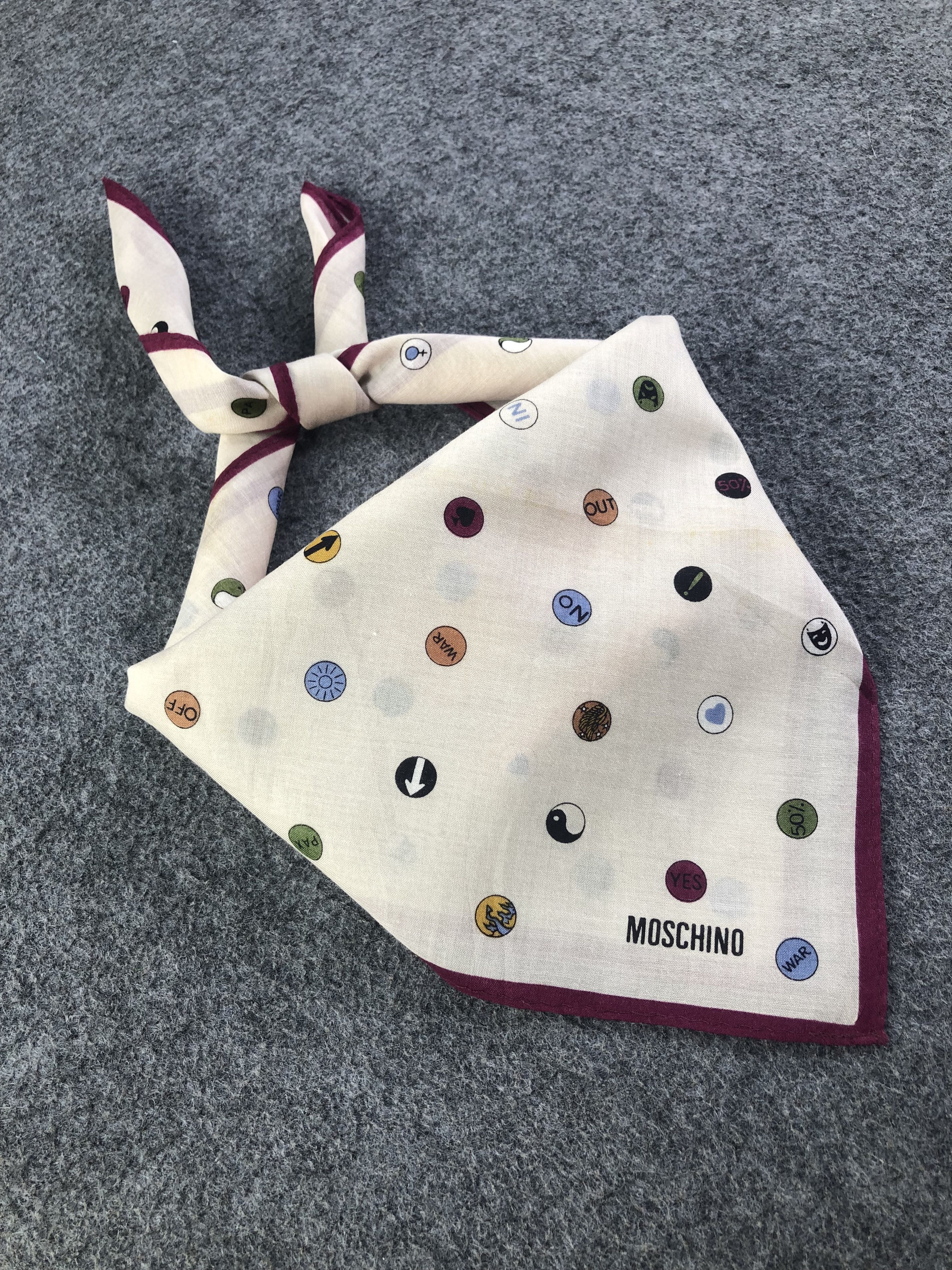 Vintage Moschino Handkerchief / Bandana / Neckerchief Size ONE SIZE - 2 Thumbnail