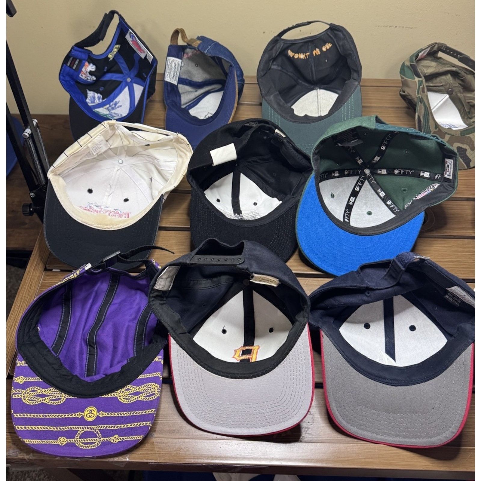 Other HUGE LOT of 18 VINTAGE Y2k SNAPBACK HATS Reseller Bundle Size ONE SIZE - 4 Thumbnail