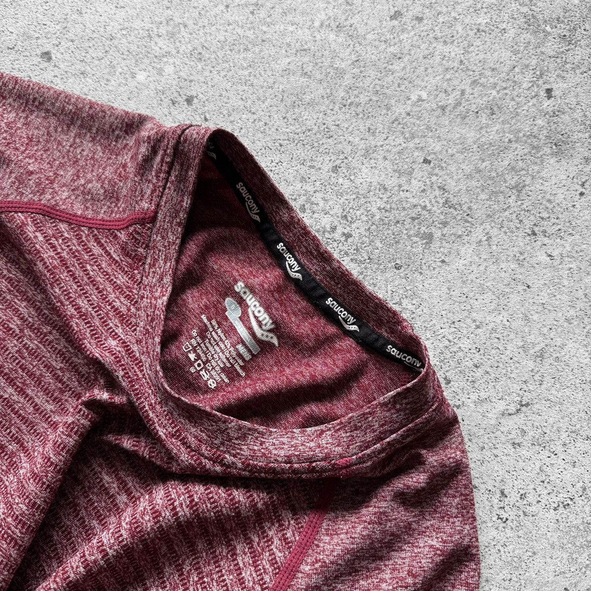 Saucony Saucony Mens Burgundy Heathered Running Training T-Shirt Size US S / EU 44-46 / 1 - 4 Thumbnail