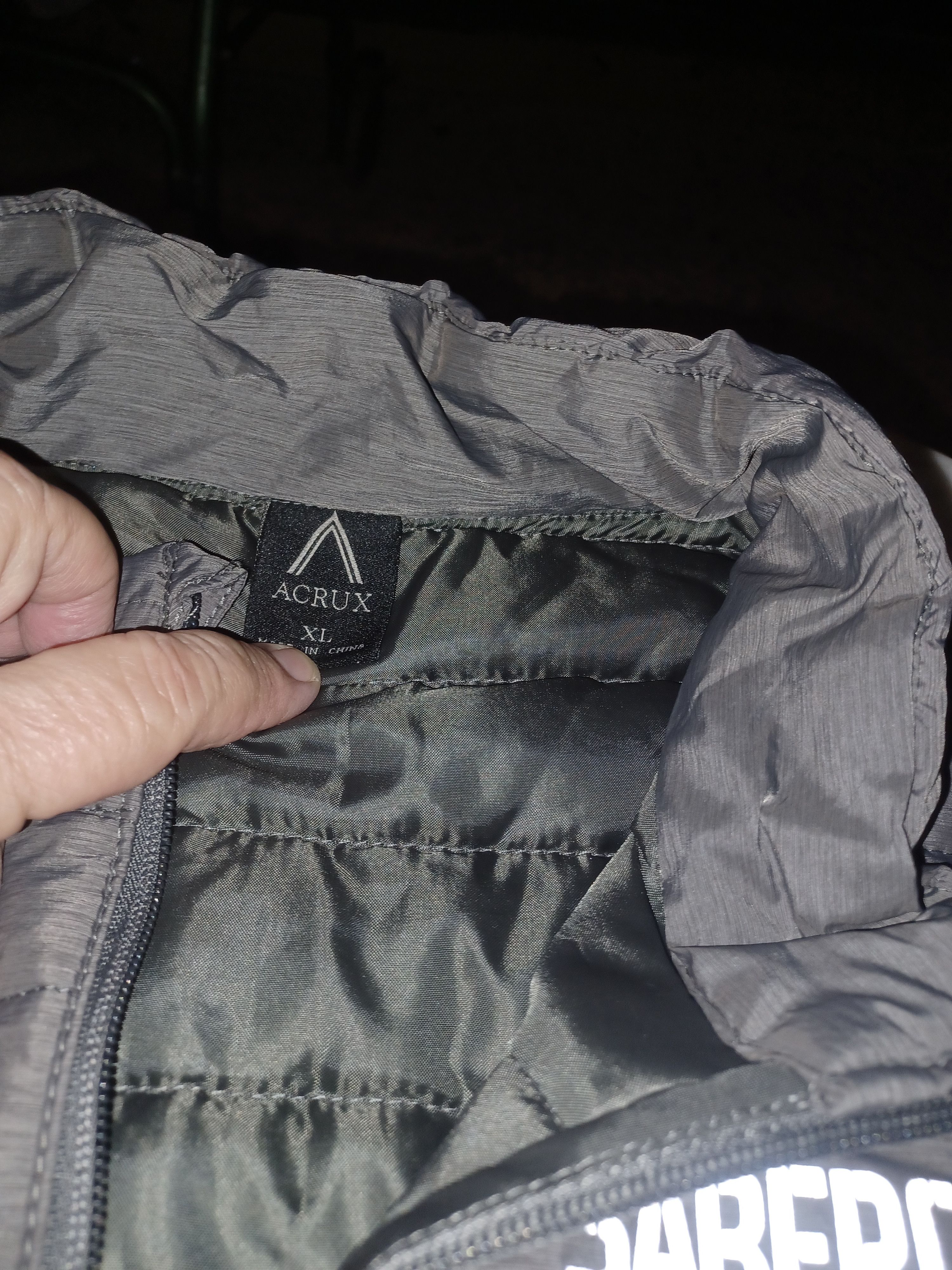 Other ACRUX Men's Quilted Vest XL Gray "Sabercats" Size US XL / EU 56 / 4 - 3 Thumbnail