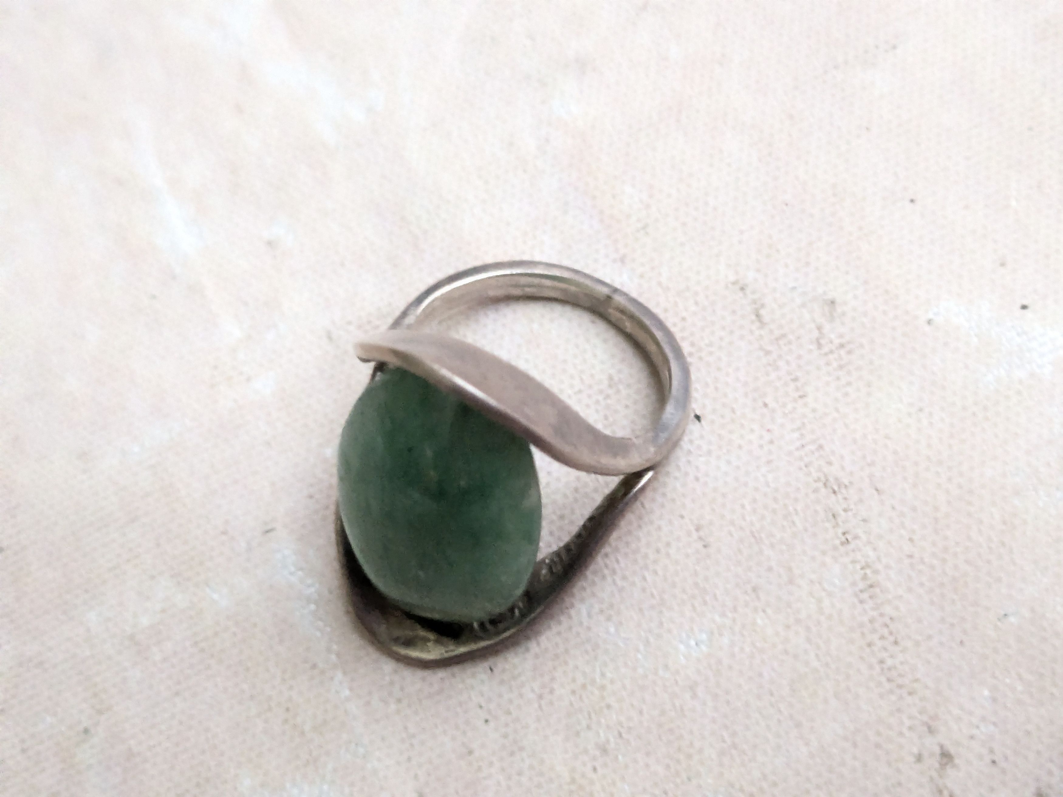 Sterling Silver Vintage Sterling Silver Ring Green Aventurine 5.75 Taxco Size ONE SIZE - 7 Thumbnail
