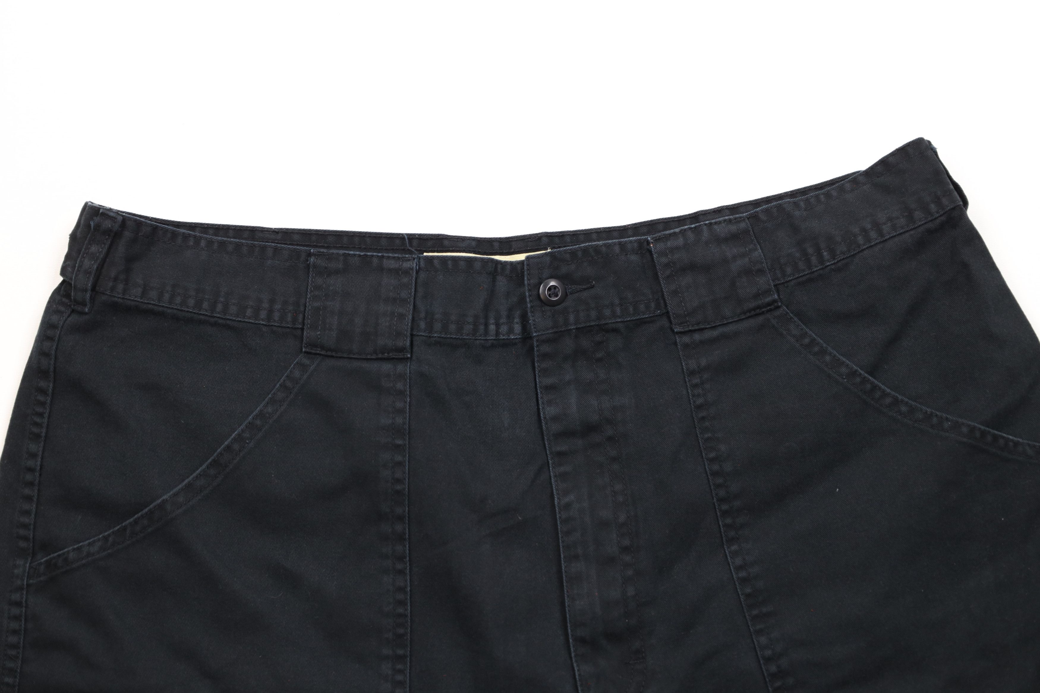 Cabelas × Vintage Vintage 90s Cabelas Above Knee Cargo Shorts Black Cotton Size US 40 / EU 56 - 2 Thumbnail