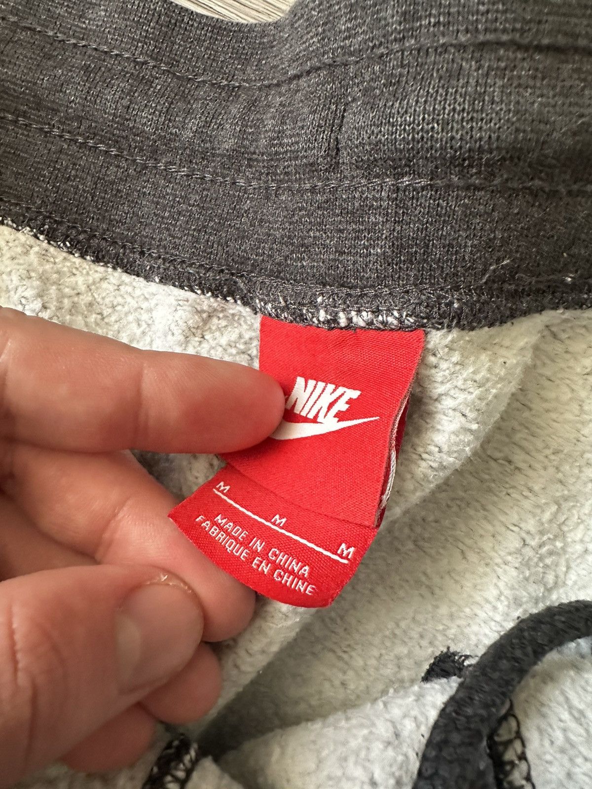 Nike Nike Grey Baggy Jogger Sweatpants y2k Small Swoosh size M Size US 32 / EU 48 - 6 Thumbnail