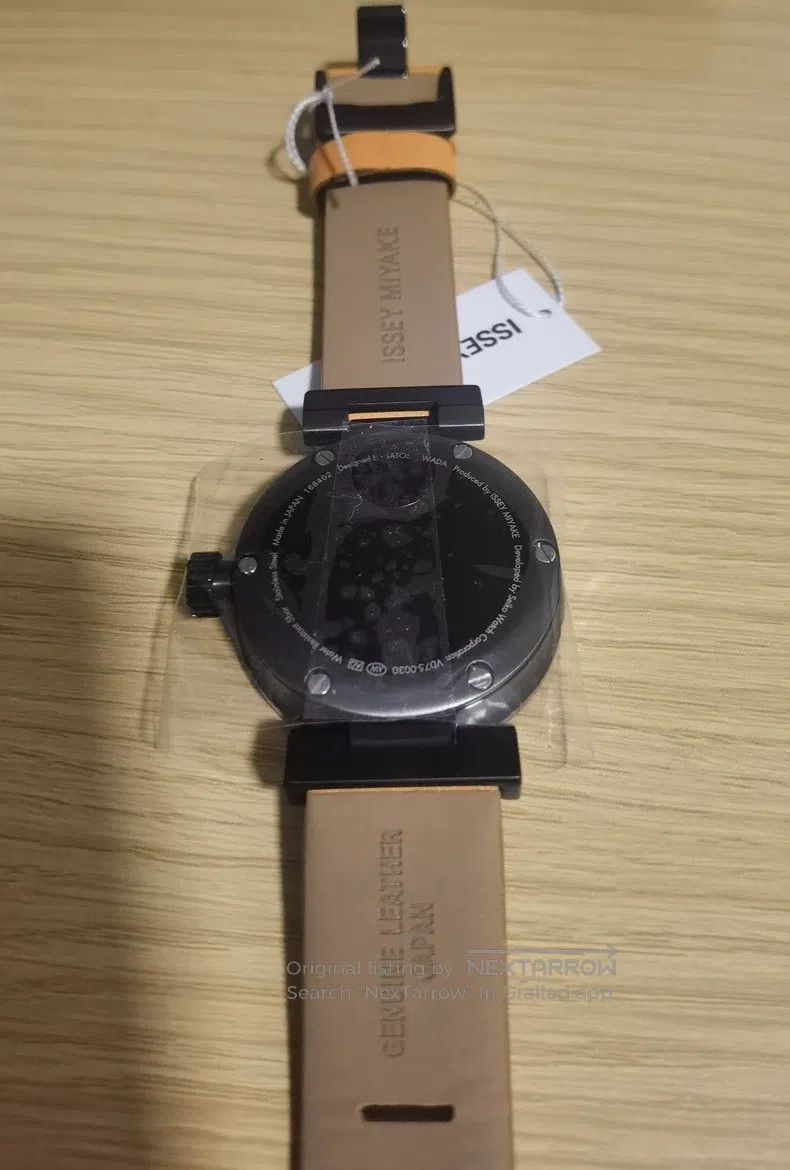 Issey Miyake Issey Miyake Watch with Black Dial and Orange Leather Stra Size ONE SIZE - 9 Thumbnail