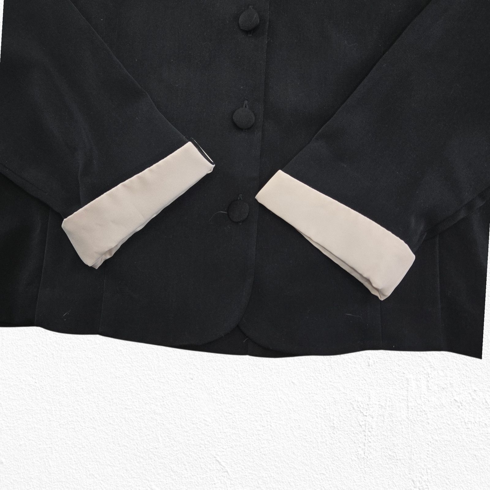 Vintage 90s Beaded Collar Black Office Jacket Size 8P Size M / US 6-8 / IT 42-44 - 3 Thumbnail