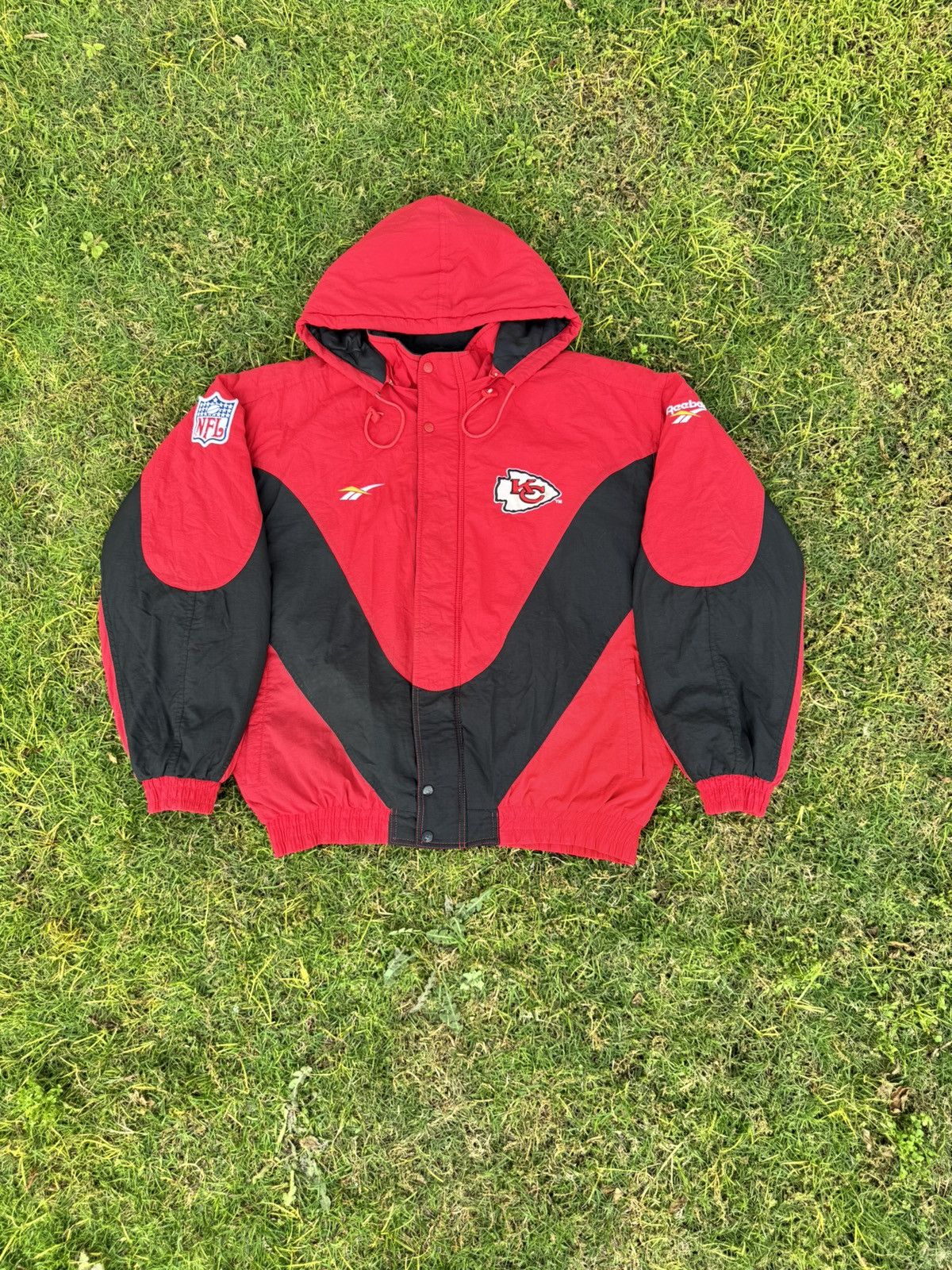 Reebok Vintage Red + Black Reebok NFL Pro Line Kansas City Chiefs Size US L / EU 52-54 / 3 - 1 Thumbnail