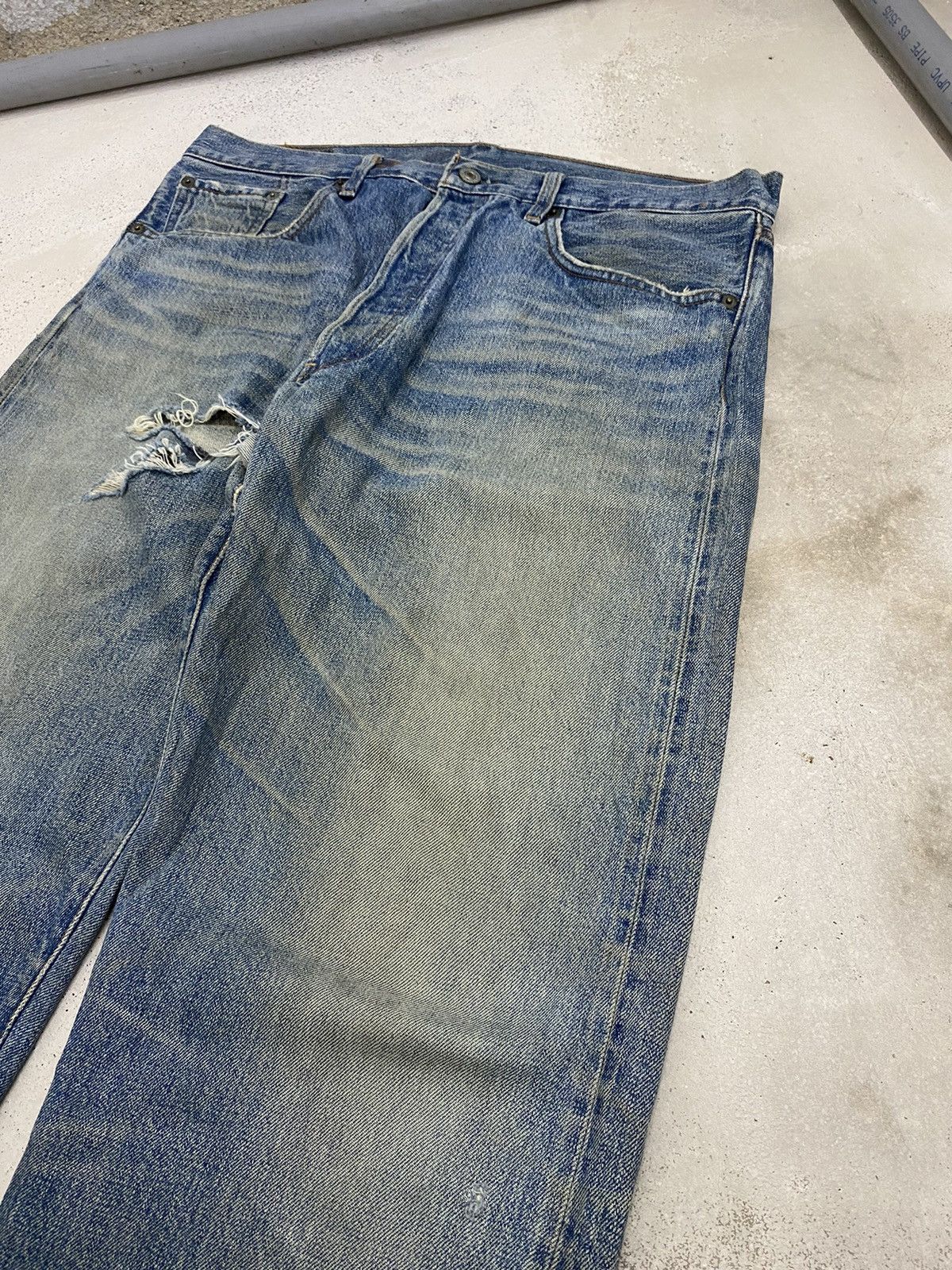 Levi's Vintage 90s Levis 501 Japan Selvedge Button Fly J09 Distress Size US 34 / EU 50 - 5 Thumbnail