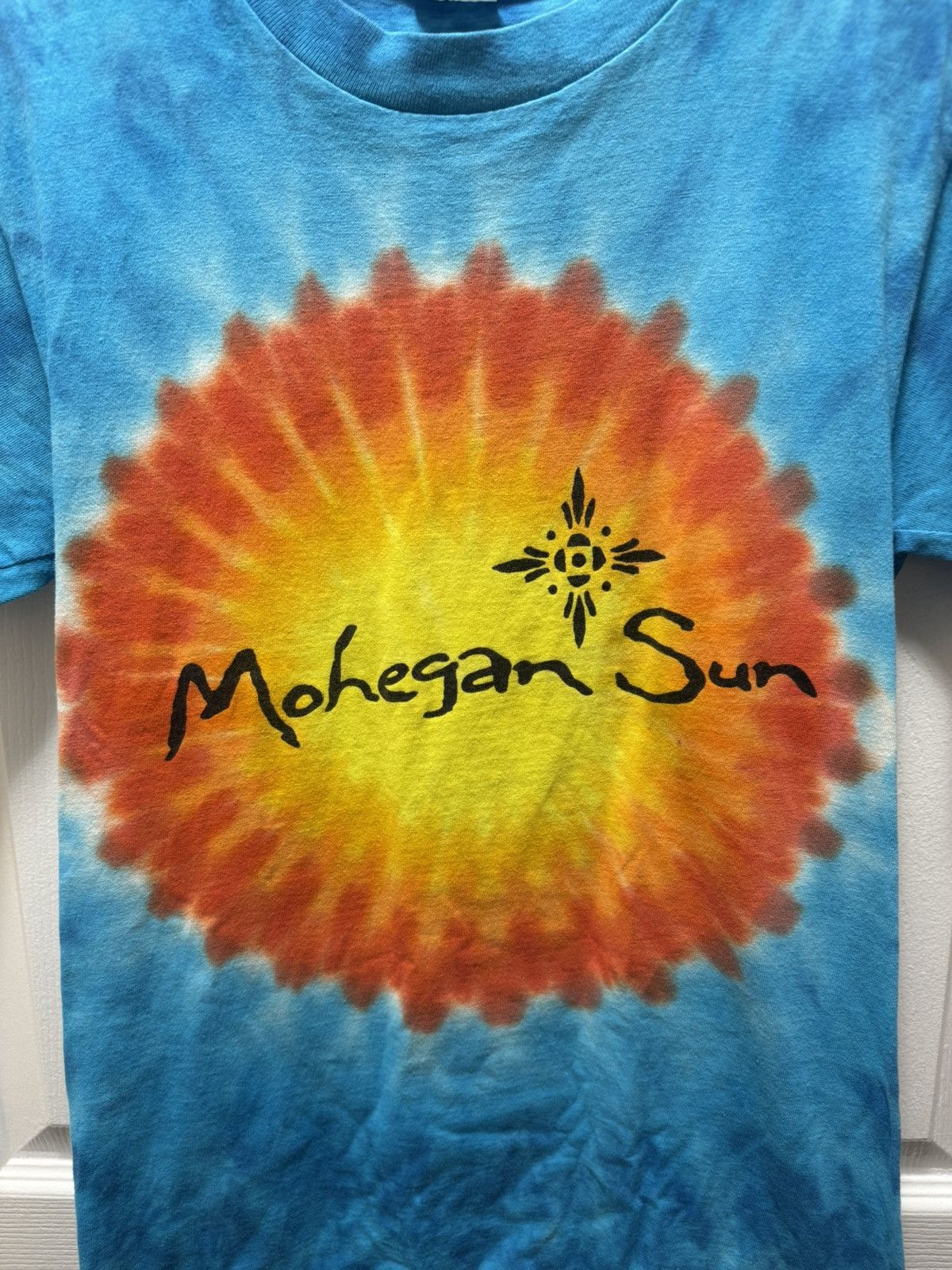 Vintage Sundog Mohegan Sun Casino Vintage Gambling Tie Dye Shirt Size US S / EU 44-46 / 1 - 2 Thumbnail