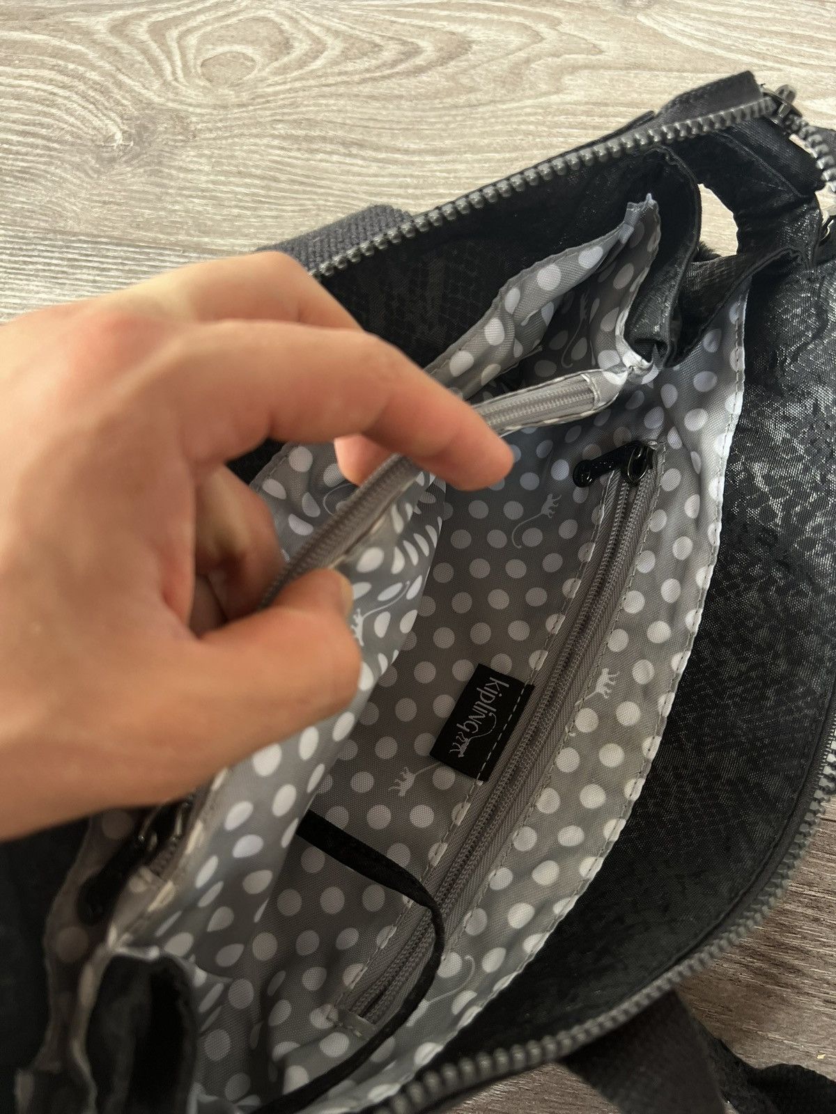 Other ‼️Vintage Kipling Crossbody Sabrina Monkey Rare Colourway Bag Size ONE SIZE - 19 Thumbnail