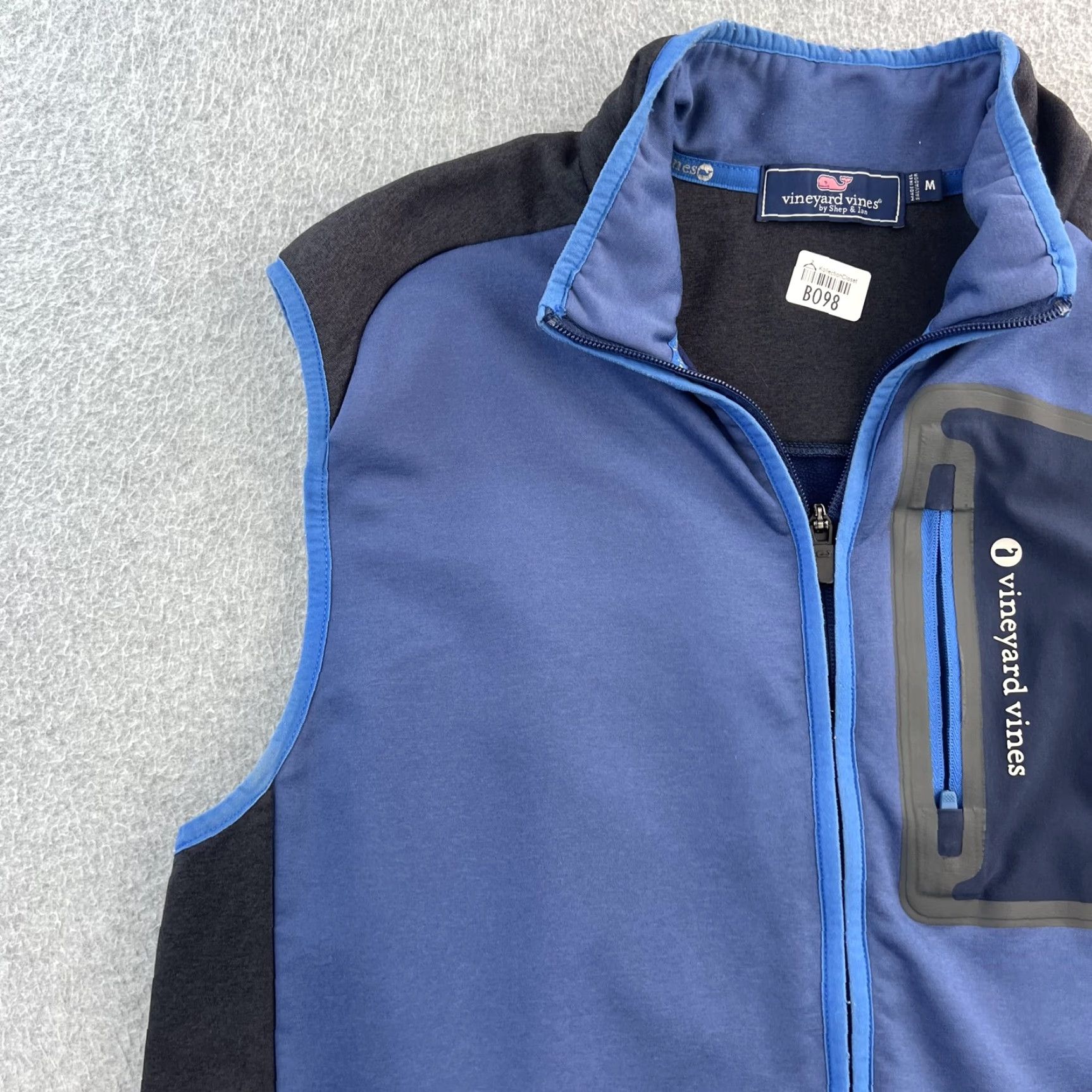 Vineyard Vines Vineyard Vines Vest Mens Medium Blue Full Zip Sleeveless Outdoor Performance Windbreaker Softshell Pockets Logo Zipper Casual Travel Workwear Mens Size US M / EU 48-50 / 2 - 7 Thumbnail
