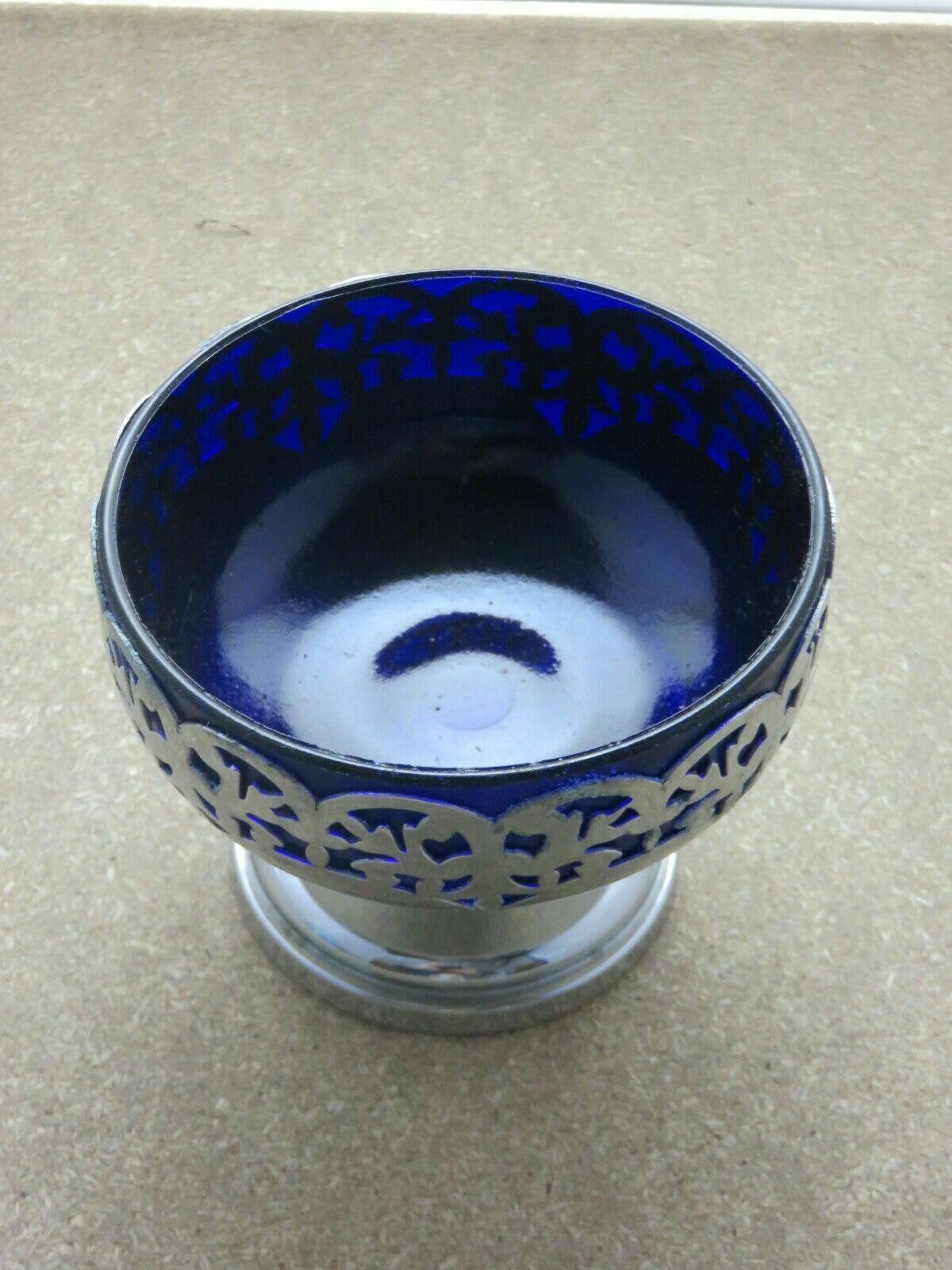 The Unbranded Brand Blue Glass Bowl With Silver Plated Bowl 2 7/8" Size ONE SIZE - 3 Thumbnail