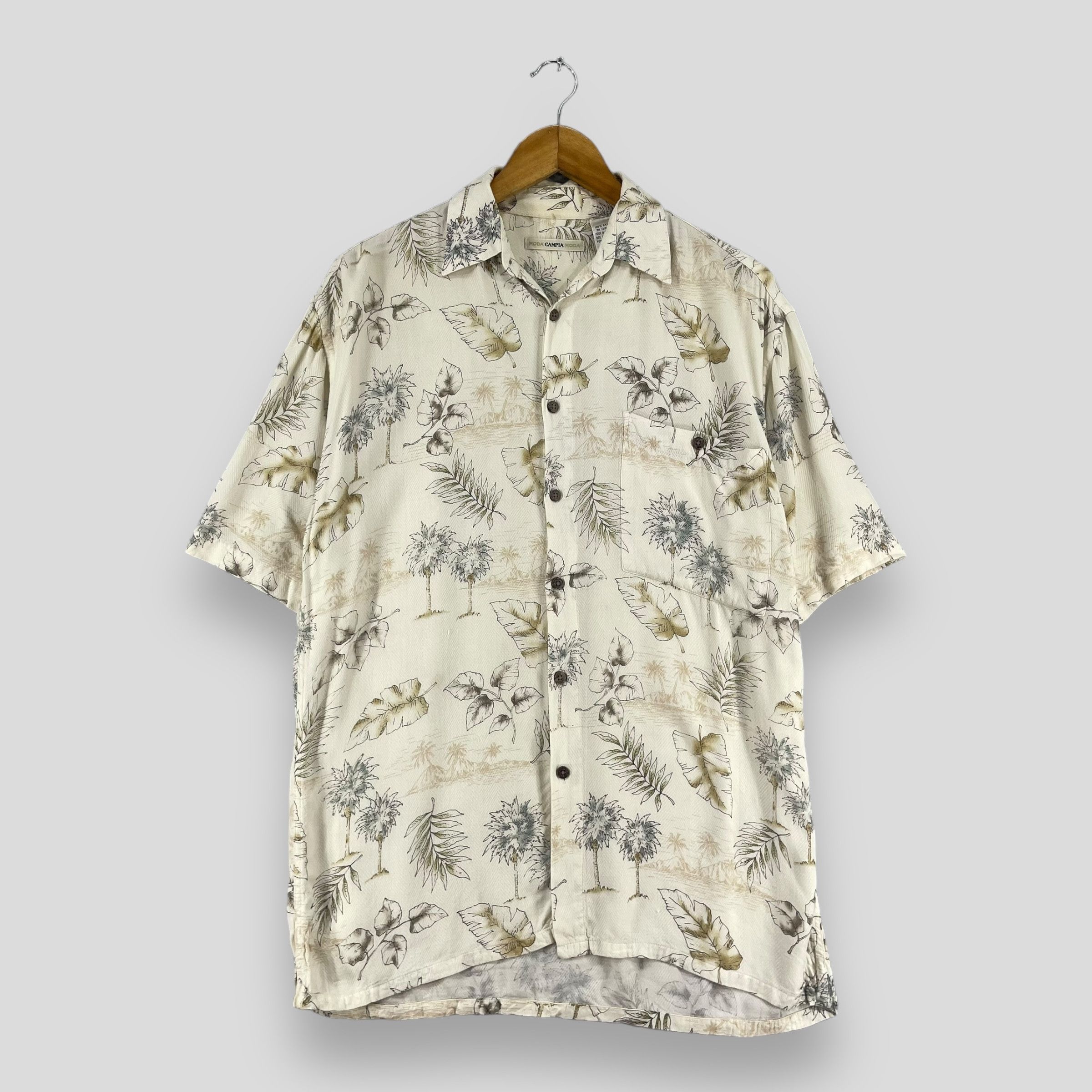 Japanese Brand Vintage Hawaiian Aloha Tropical Floral Motive Button Up Size US S / EU 44-46 / 1 - 1 Thumbnail