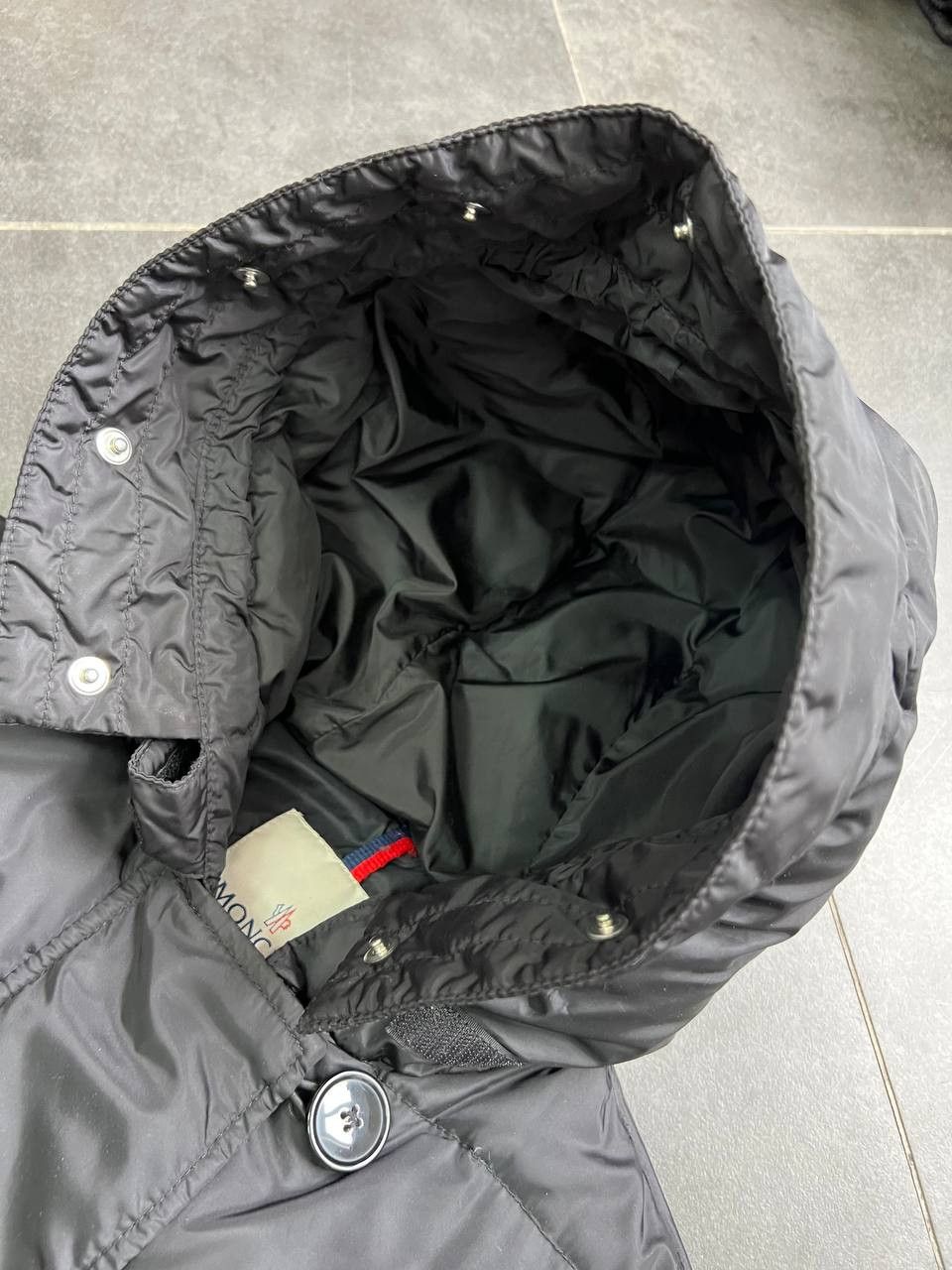 Moncler moncler big logo long puffer jacket coat Size S / US 4 / IT 40 - 4 Thumbnail