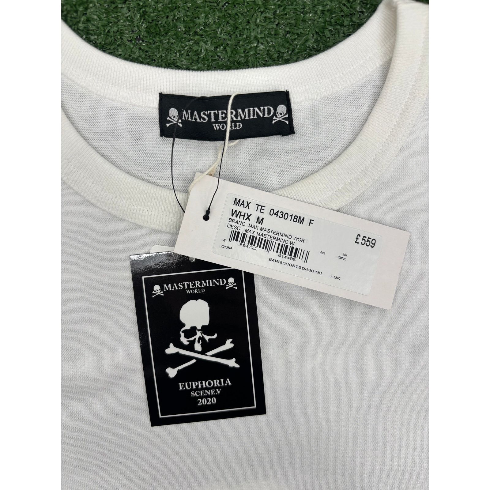 Mastermind Japan Mastermind World Boxed Patch Logo White T-Shirt Size Medium Size US M / EU 48-50 / 2 - 7 Thumbnail