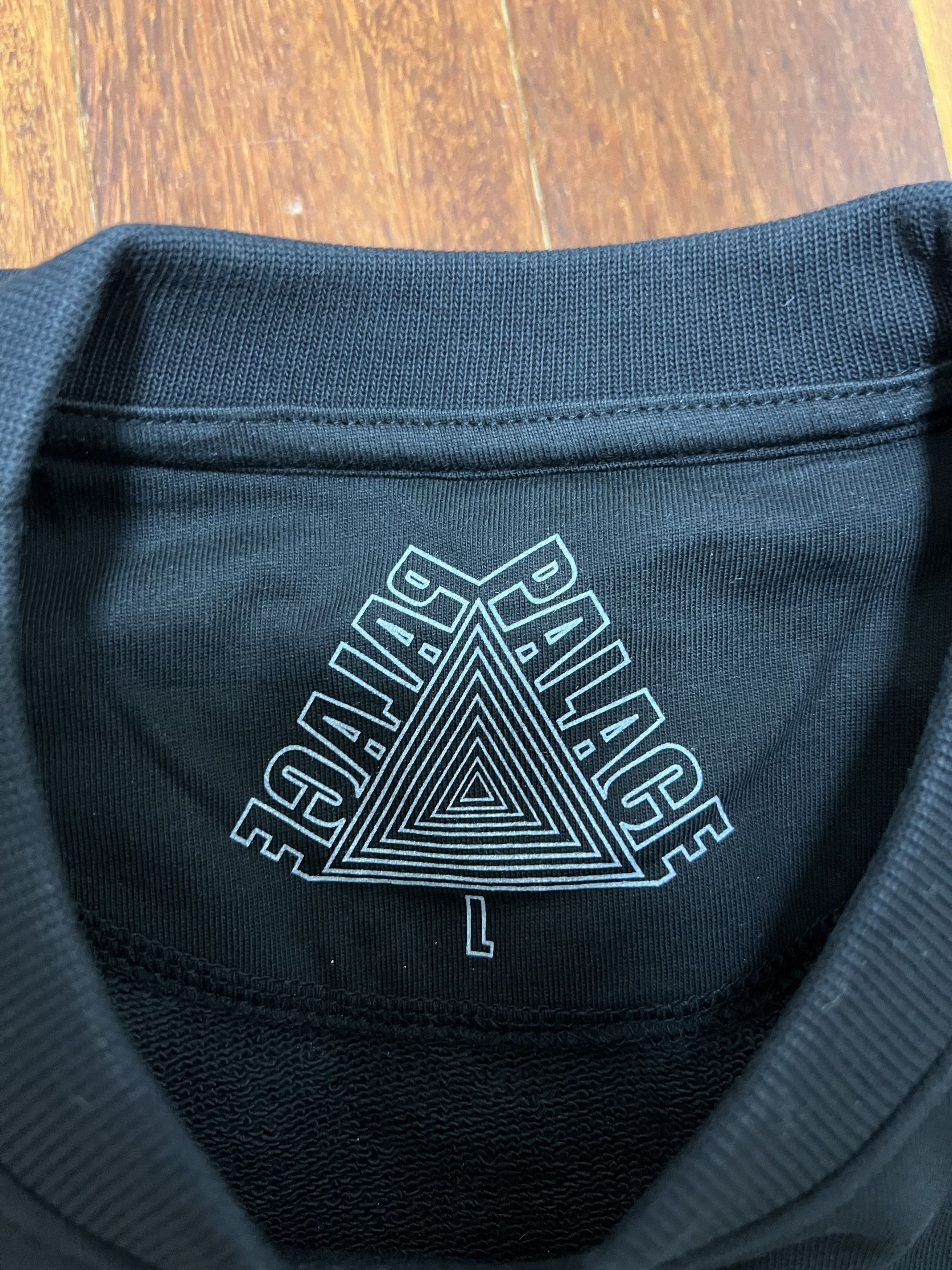 Palace 💚 2019 Palace Split P3 Crew Black Large NEW Size US L / EU 52-54 / 3 - 7 Thumbnail