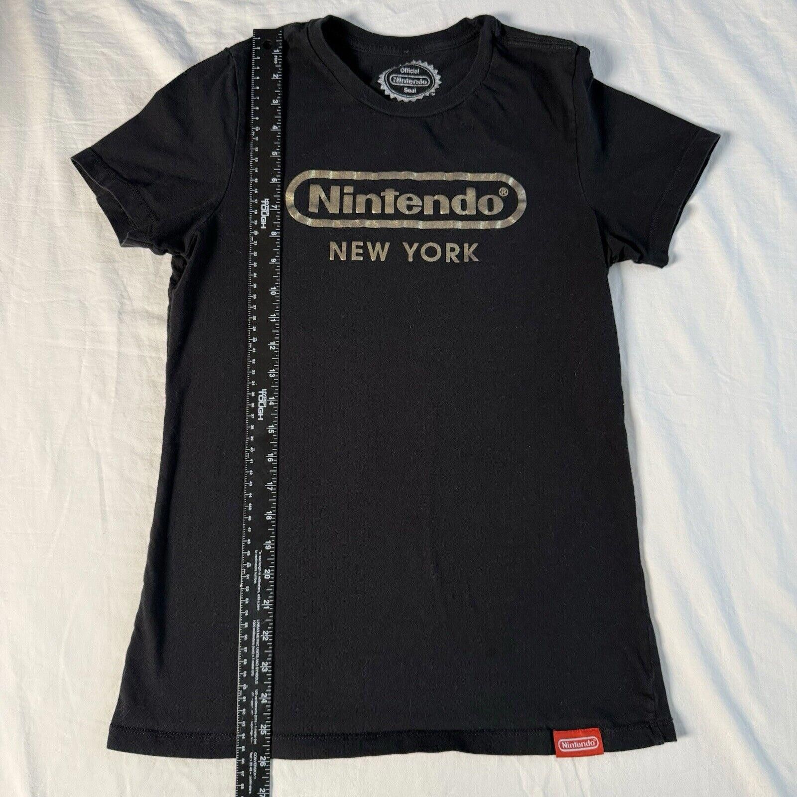 Nintendo Official Nintendo New York Logo T-Shirt Ladies Junior XL Size XL / US 12-14 / IT 48-50 - 5 Thumbnail