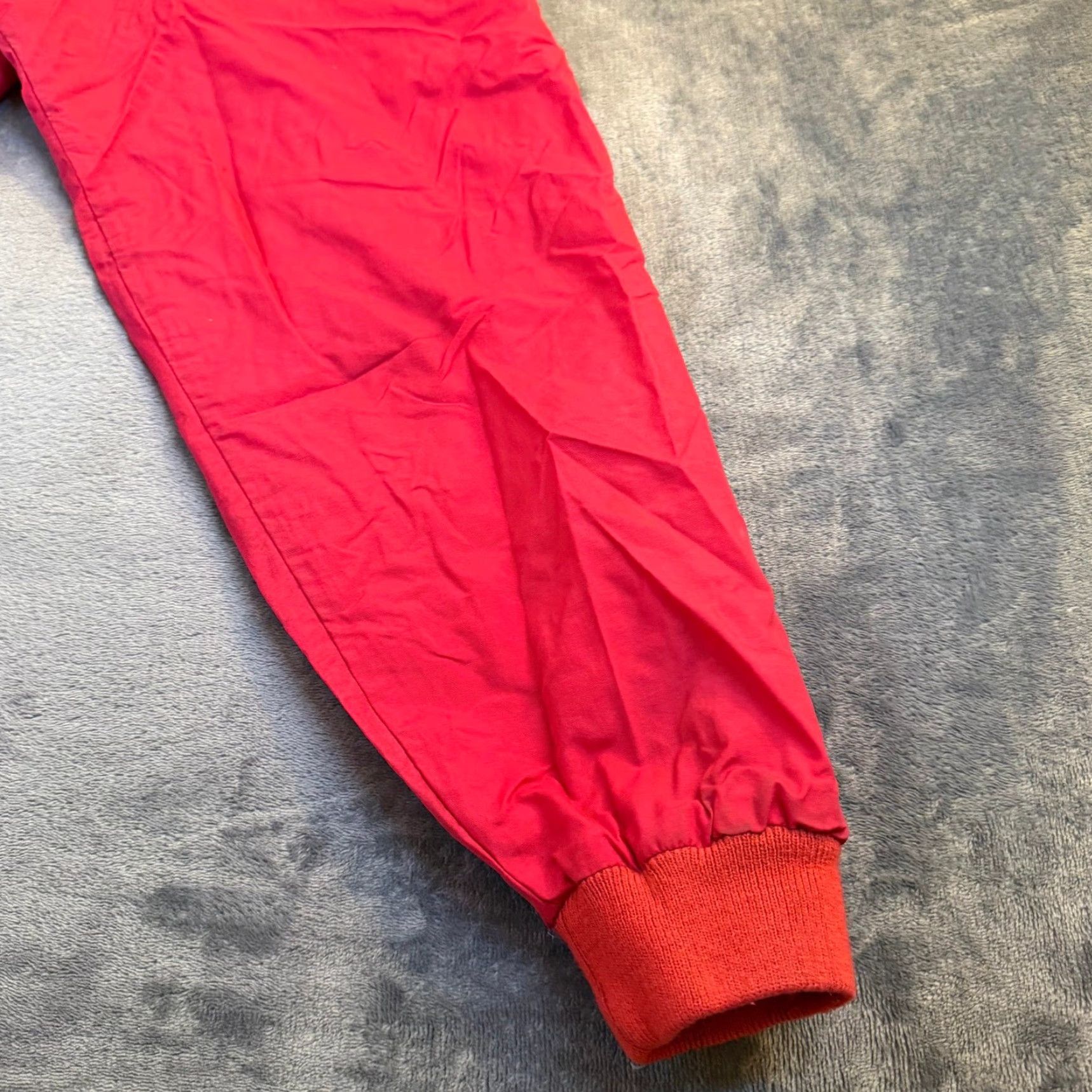 Vintage VINTAGE Charles River Coca Cola Windbreaker Jacket Mens Large Red Nylon Logo Embroidered Golf 90s Beer Windbreaker Jacket Mens Large Red Nylon Logo Size US L / EU 52-54 / 3 - 6 Thumbnail