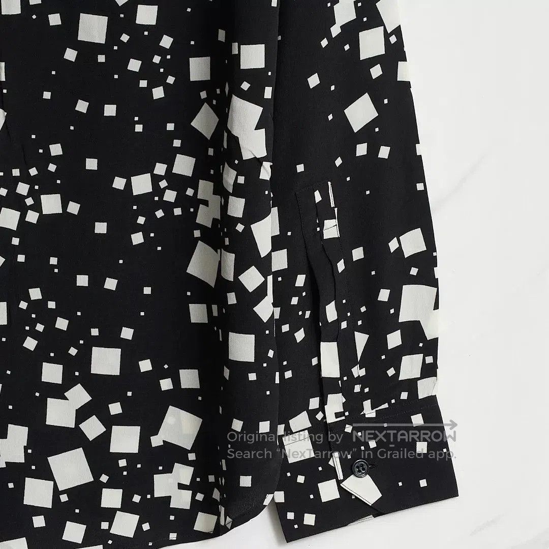 Saint Laurent Paris Saint Laurent Men's Square Collar Shirt. Size US XS / EU 42 / 0 - 2 Thumbnail