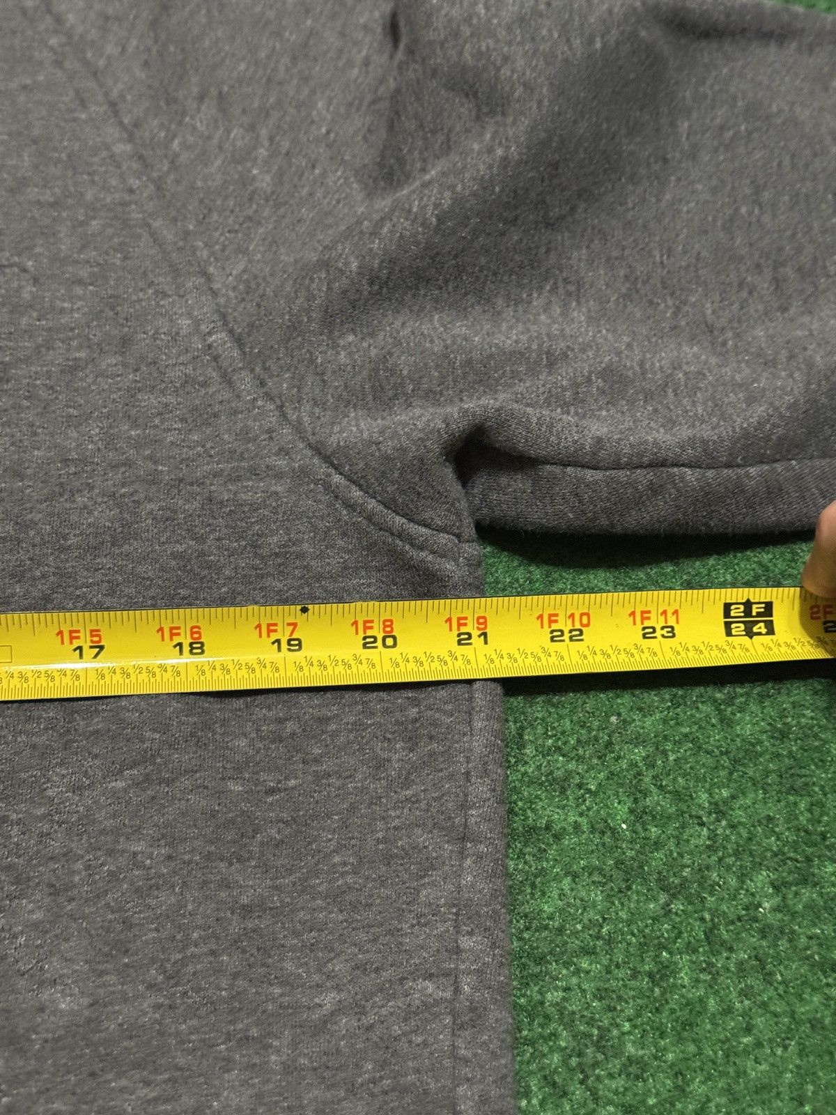 Nike Vintage Y2K Nike Gray Tag Medium Pullover Hoodie Sweatshirt Size US M / EU 48-50 / 2 - 4 Thumbnail