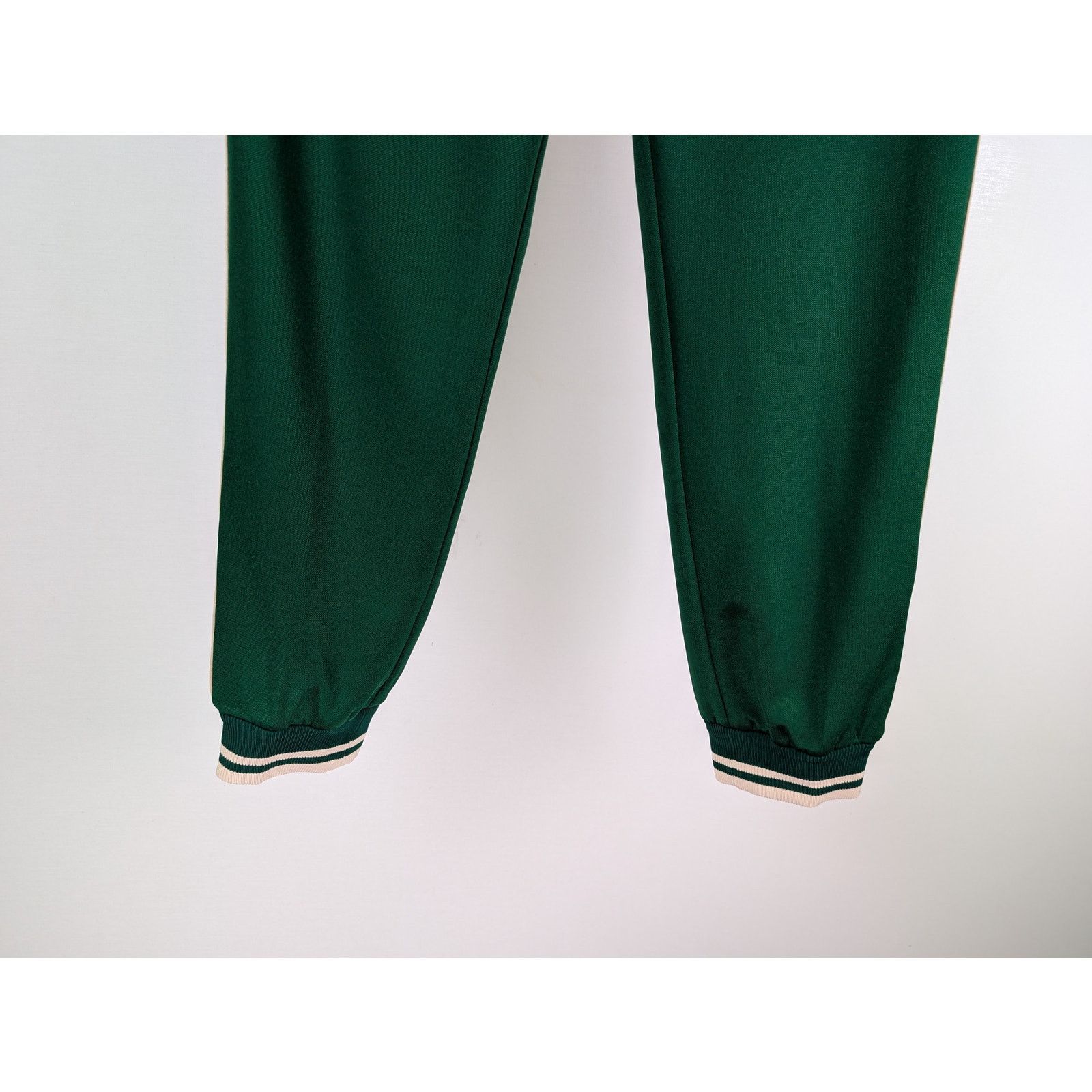 Gucci o1rshd1 Track Pants With GG Bejewled Trim Detail in Green Size US 32 / EU 48 - 3 Thumbnail