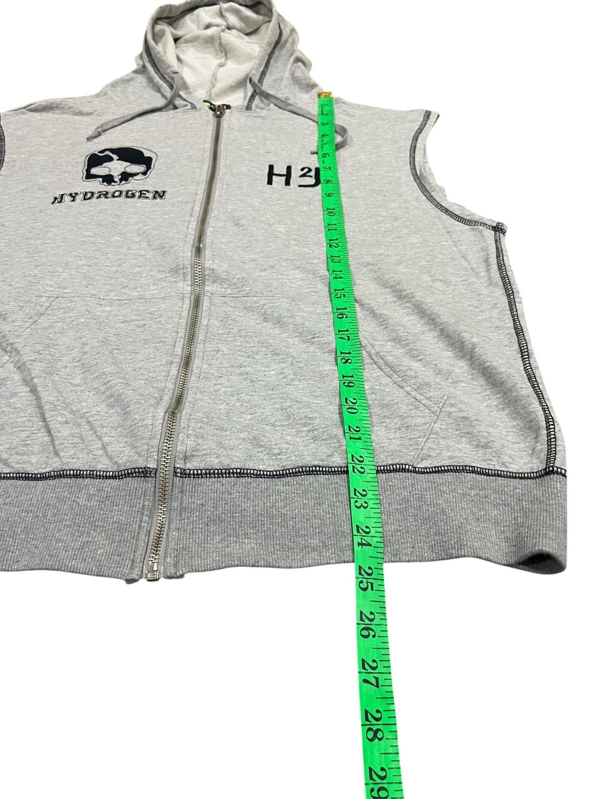 HYDROGEN HYDROGEN SLEEVELESS ZIP UP HOODIE SKULL LOGO H2J Size US L / EU 52-54 / 3 - 12 Thumbnail