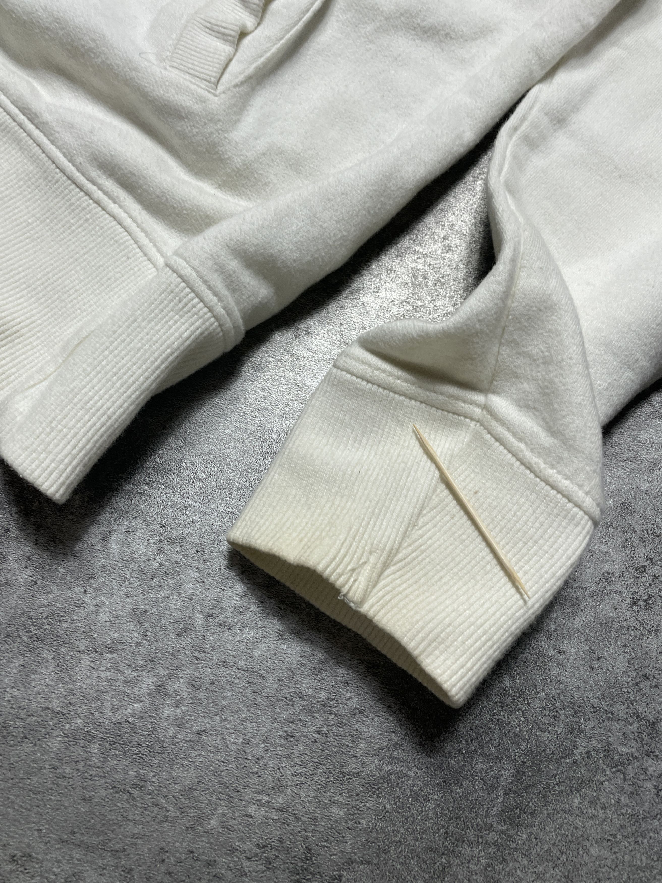 Vintage RARE! Vintage Y2K Hoodie Spellout Streetwear Hype Size US XS / EU 42 / 0 - 7 Thumbnail