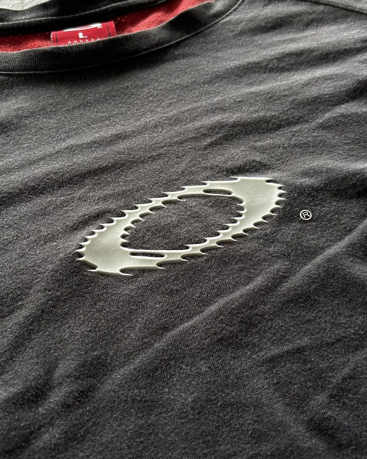 Oakley 🔥RARE🔥Oakley Rubber Logo Jersey Shirt Size US L / EU 52-54 / 3 - 4 Thumbnail