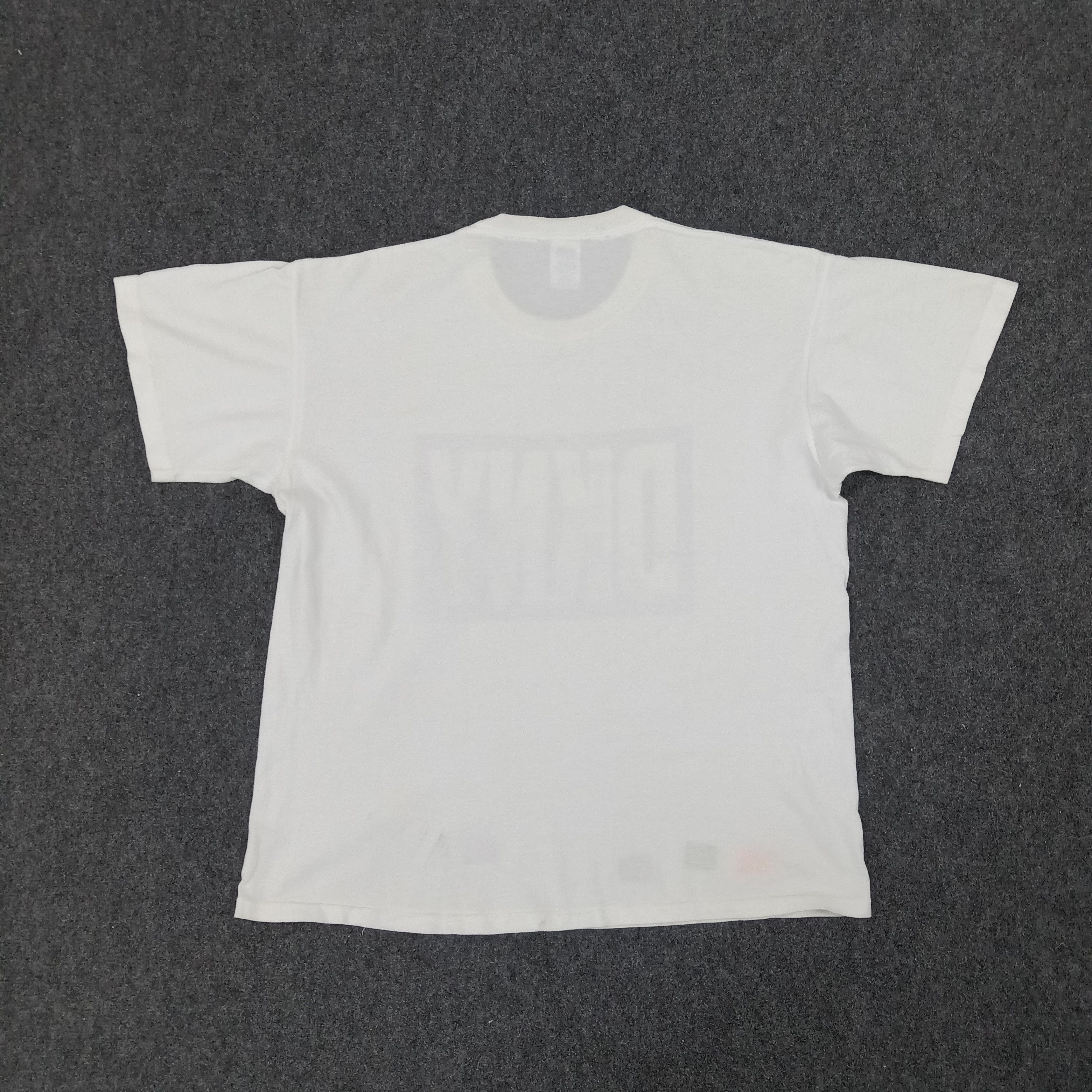 DKNY × Vintage DKNY Donna Karan New York American Boxy Brand Tshirt Size US L / EU 52-54 / 3 - 5 Thumbnail