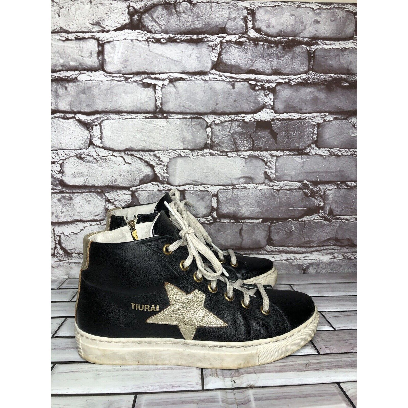 Other Tiurai Logo Black Leather High Top Lace Up Sneakers Shoes Wo Size US 6 / IT 36 - 9 Thumbnail