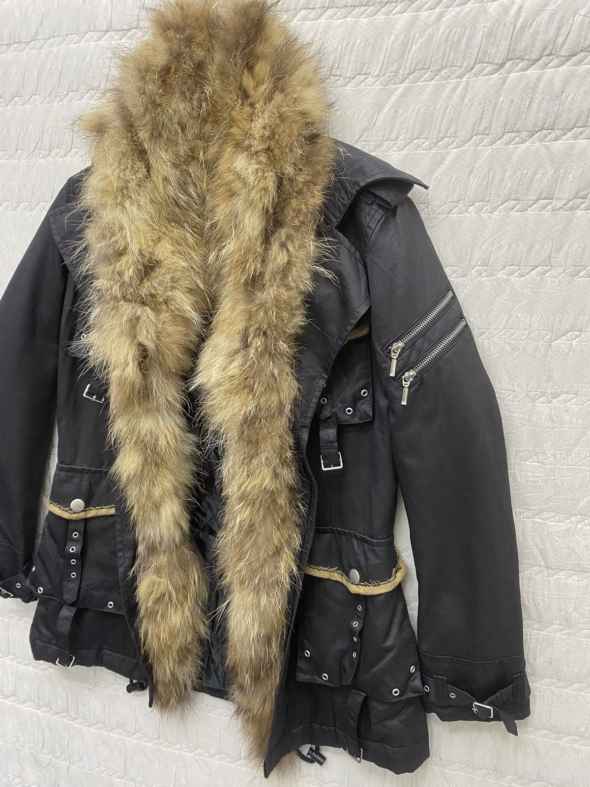 Seditionaries × Tornado Mart (P) ARCHIVE💥TORNADO MART BONDAGE WAXED FUR JACKET Size M / US 6-8 / IT 42-44 - 3 Thumbnail