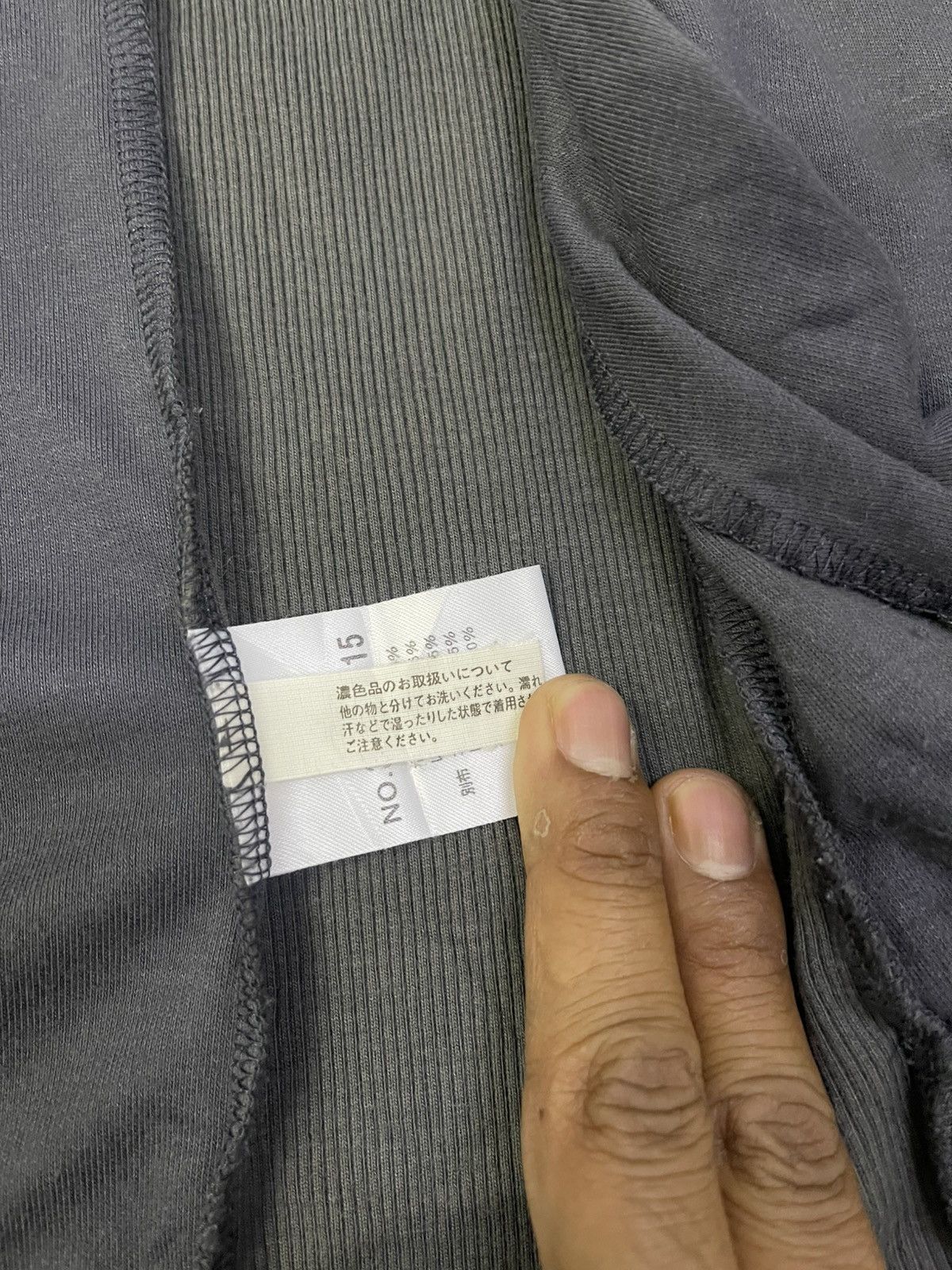 Japanese Brand Schlüssel japan ‘assasin asymmetrical light active sweater Size US S / EU 44-46 / 1 - 10 Thumbnail