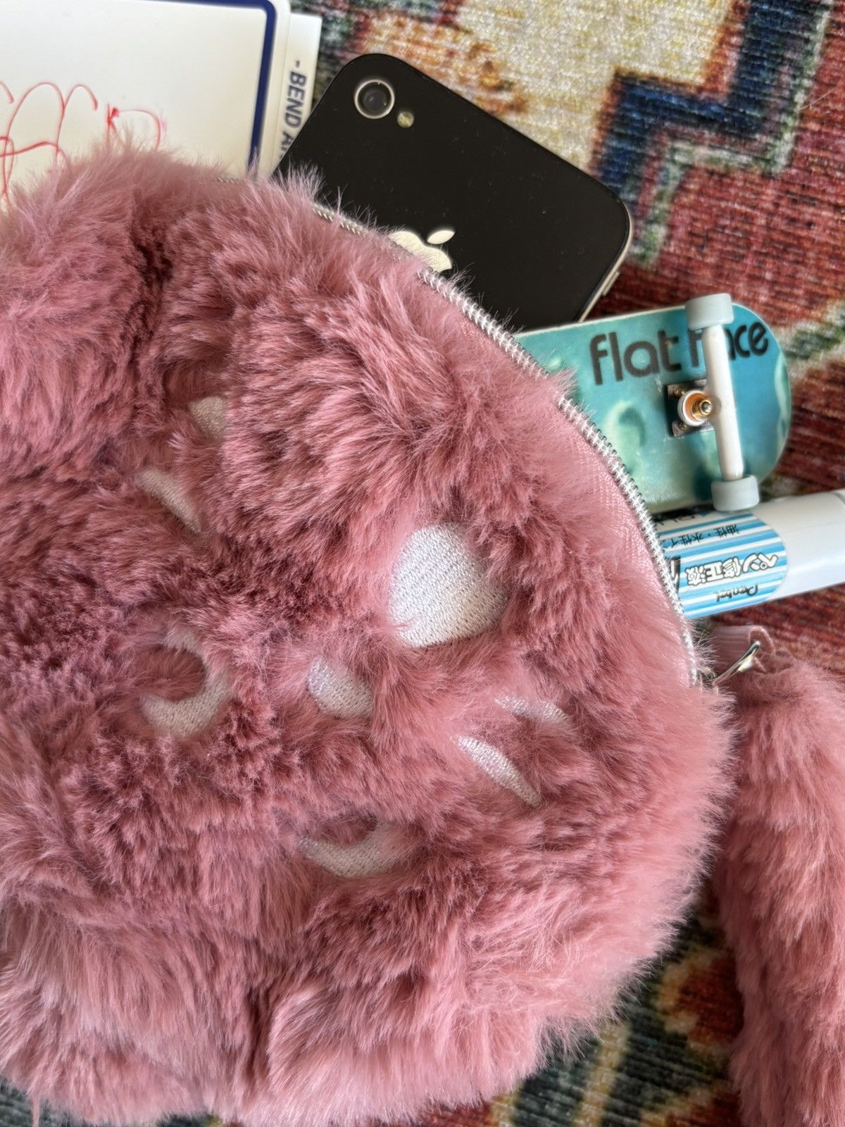 Ne-Net ne net fuzzy cat pouch Size ONE SIZE - 3 Thumbnail