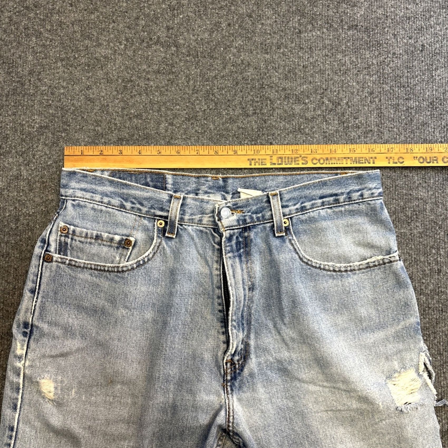 Levi's Levi’s Jeans 550 Light Wash Cut Jeans Shorts W 34 Mens Regular Blue Jorts - Pre-owned Excellent Size US 34 / EU 50 - 2 Thumbnail