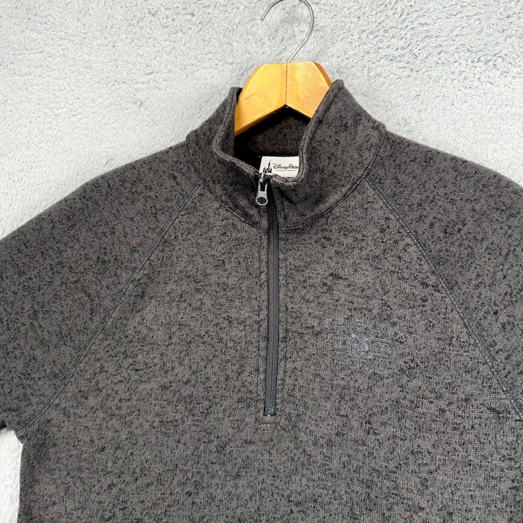 Disney Disney Disney Parks Mens Pullover Sweater Small Dark Grey Quarter Zip Pocket Athletic Shirt Size US S / EU 44-46 / 1 - 2 Thumbnail