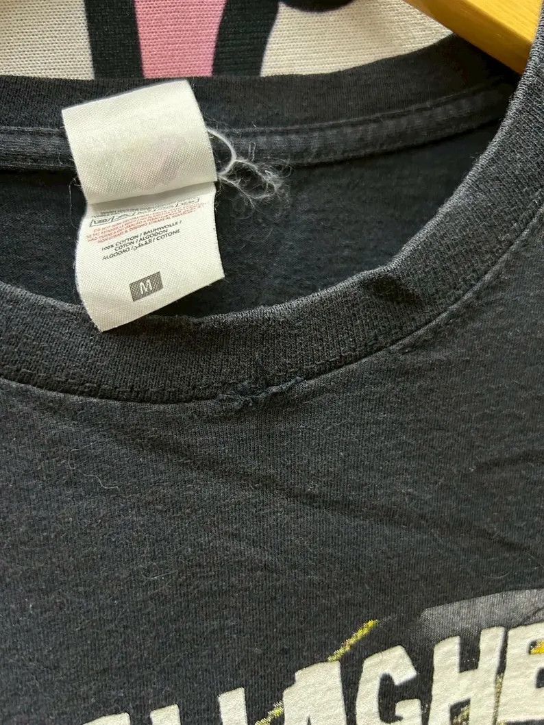 Vintage Vintage 2000s Noel Gallaghers OASIS tshirt size M Size US M / EU 48-50 / 2 - 6 Thumbnail