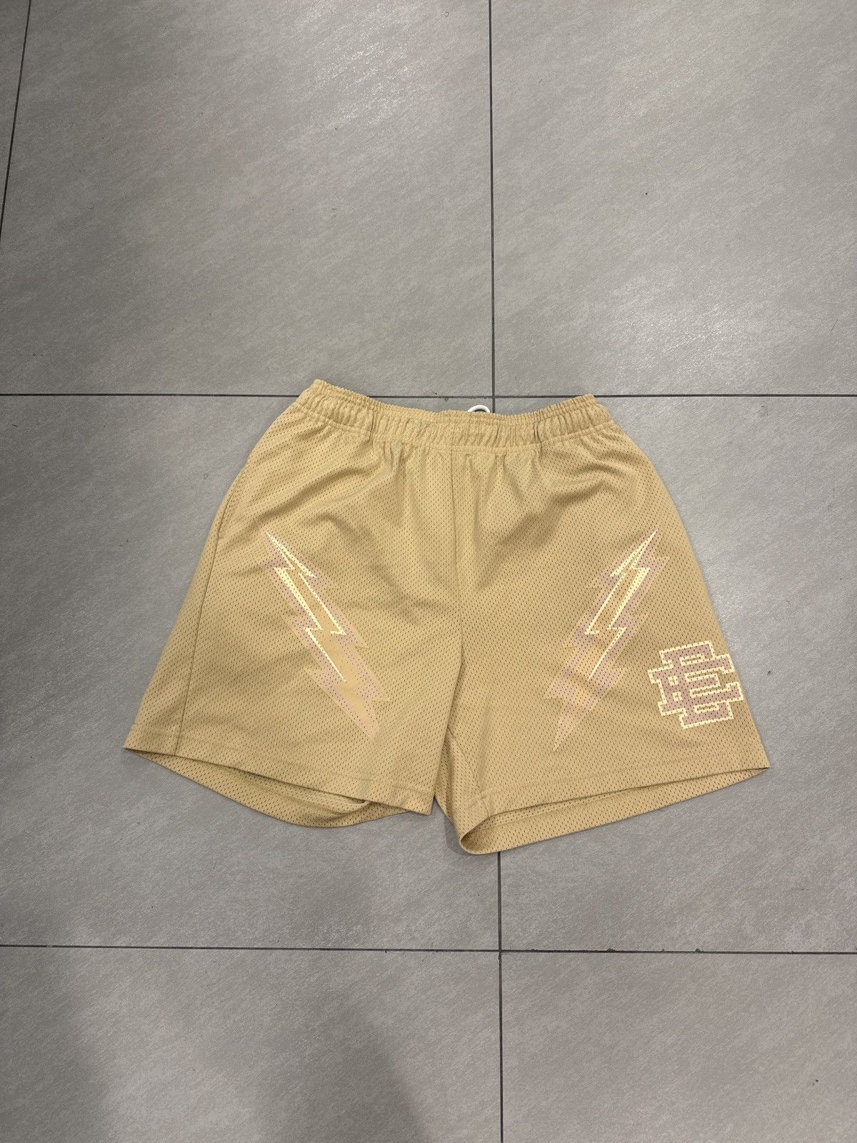 Eric Emanuel Eric Emanuel Tan Lightning Bolt Shorts XL Size US 34 / EU 50 - 1 Thumbnail