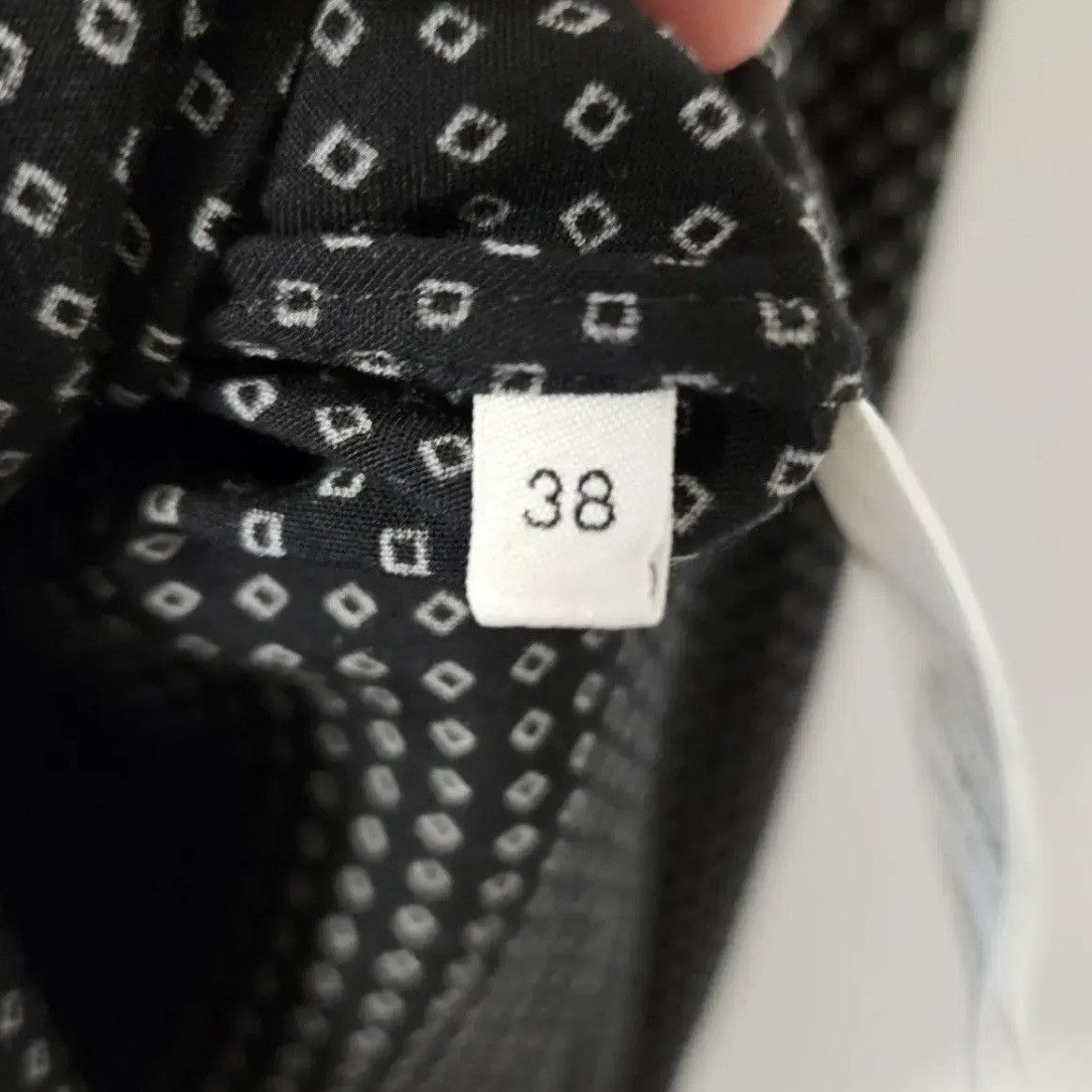 Celine Celine Hedi Slimane Square Dot Viscose Shirts Size US S / EU 44-46 / 1 - 9 Thumbnail