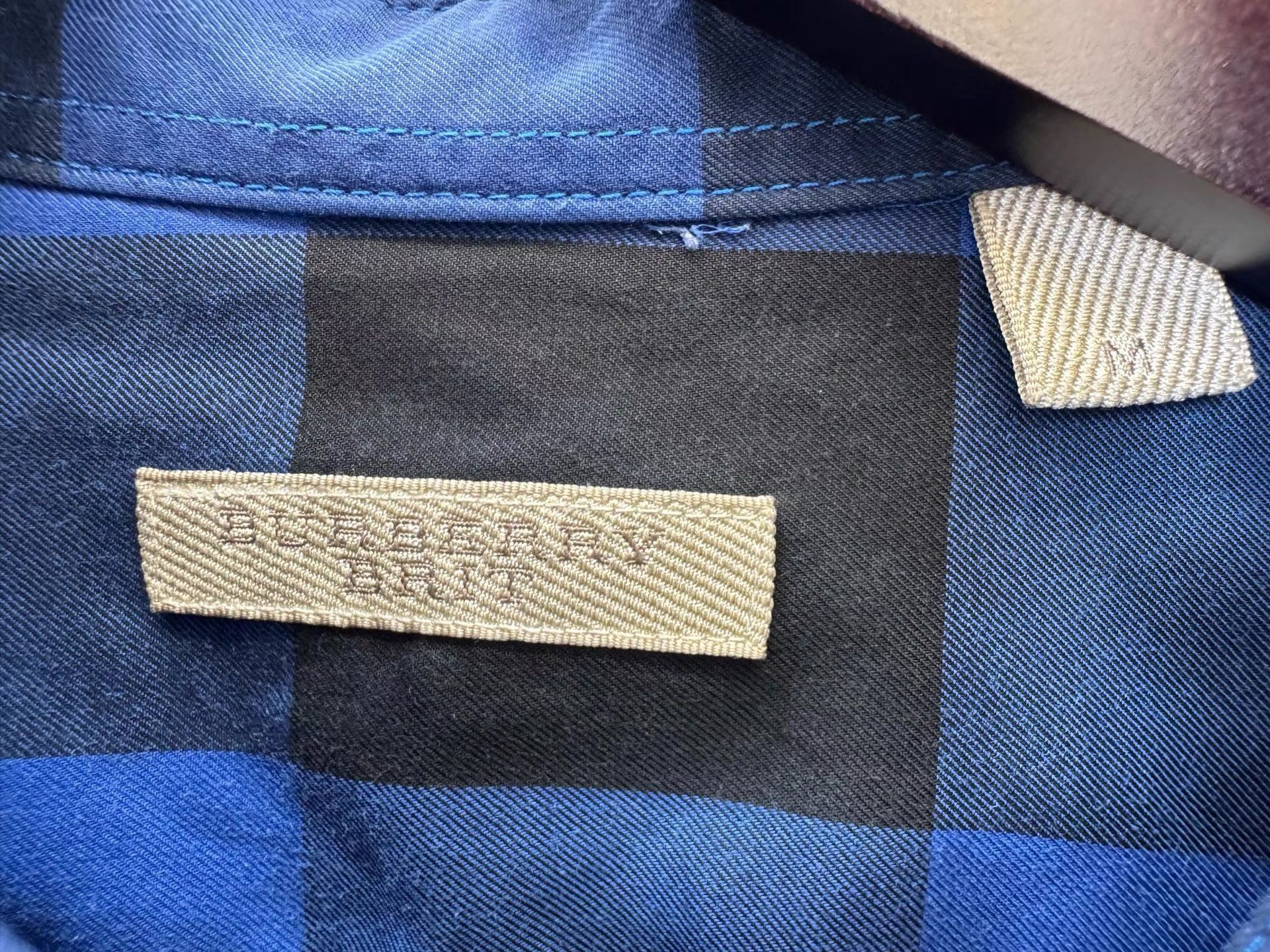 Burberry Burberry Classic Blue Check Long Sleeve Shirt K36 Size US M / EU 48-50 / 2 - 3 Thumbnail