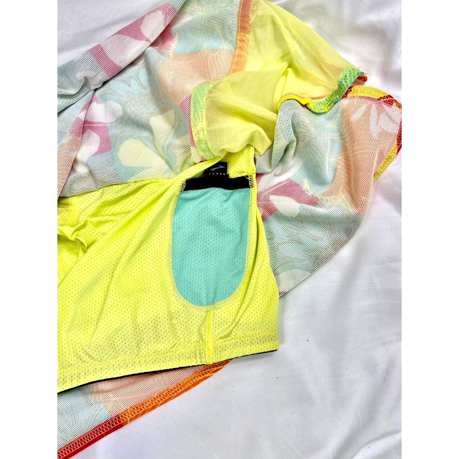 Brooks Brooks Women's DLite Mesh Flower Skort Inside Pocket XS Size 24" / US 00 / IT 34 - 8 Thumbnail