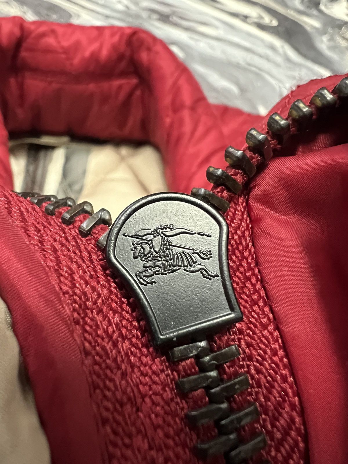 Burberry Burberrys Nova Check Quilted red Jacket Coat