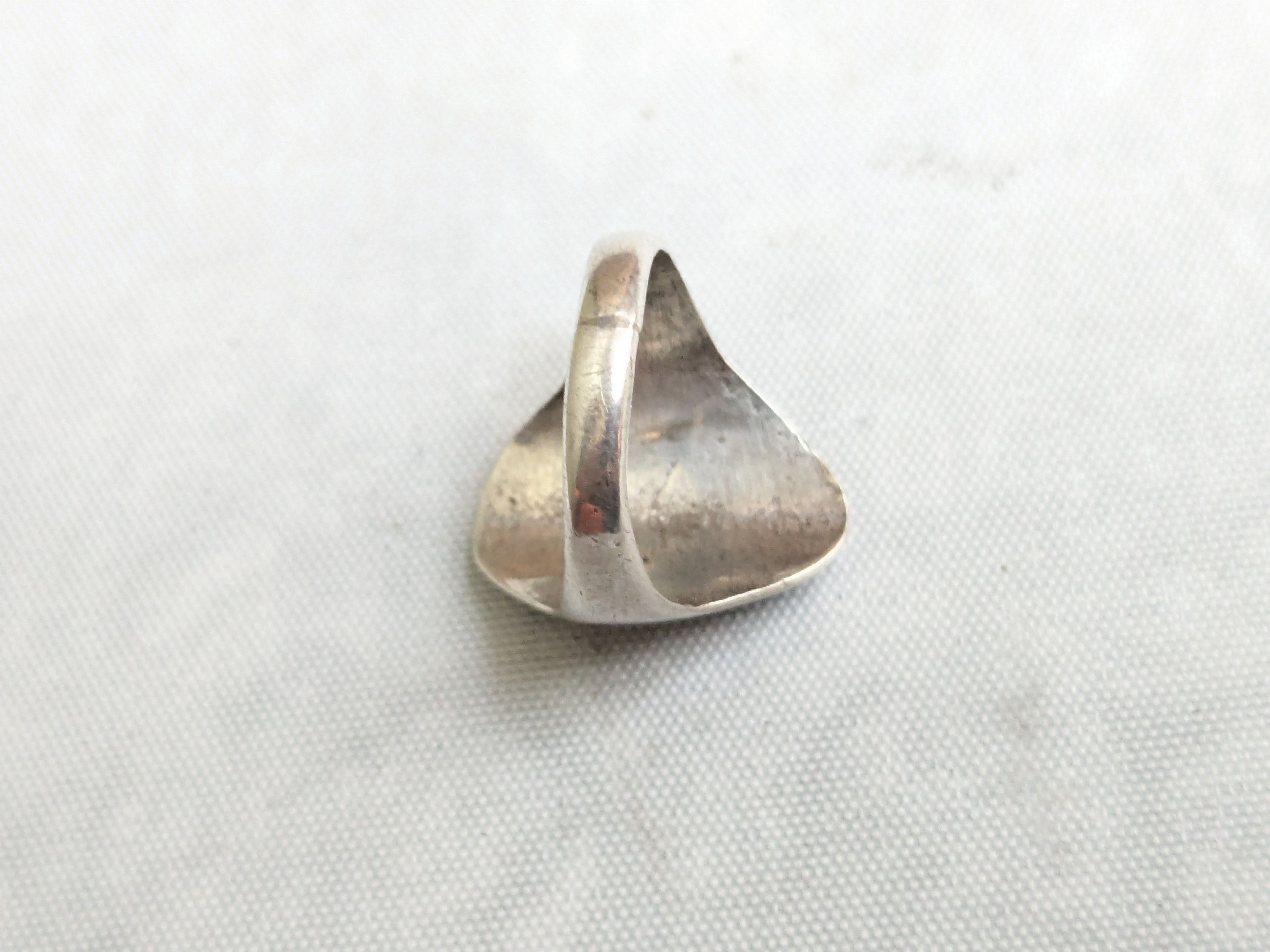 Jewelry Vintage Sterling Silver Ring Turquoise MOP Oval Zuni Size ONE SIZE - 7 Thumbnail