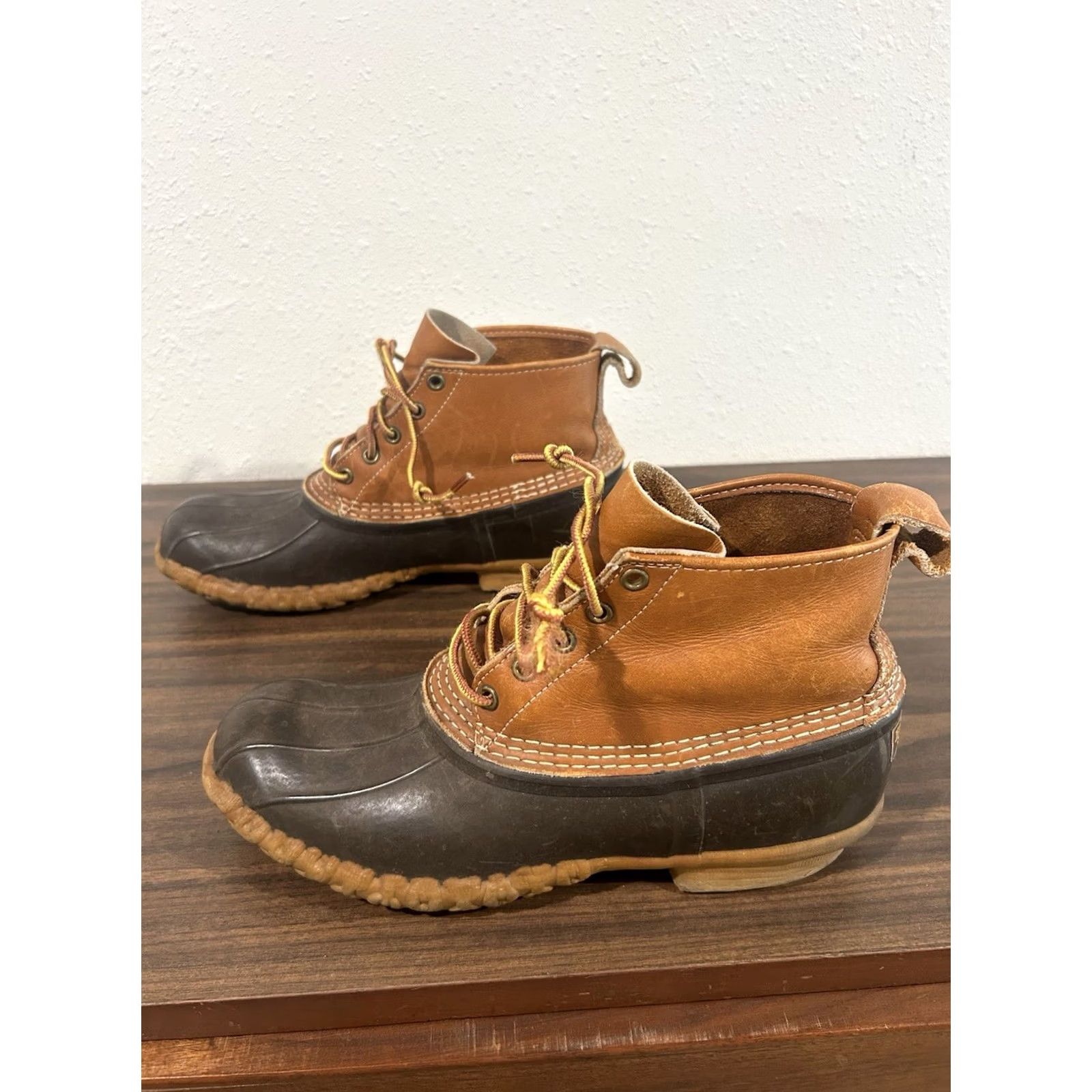 Vintage VINTAGE L.L. Bean Boots 6 Inch Original Men's Size 9M Tan Brown Leather Made In USA Size US 9 / EU 42 - 4 Thumbnail