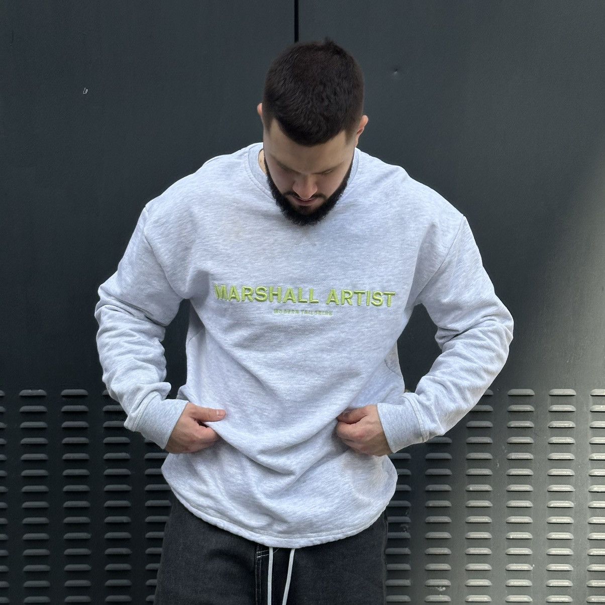 Marshall Artist × Vintage Vintage Marshal Artist Sweatshirt Big Logo 00s Y2K USA Size US XL / EU 56 / 4 - 2 Thumbnail