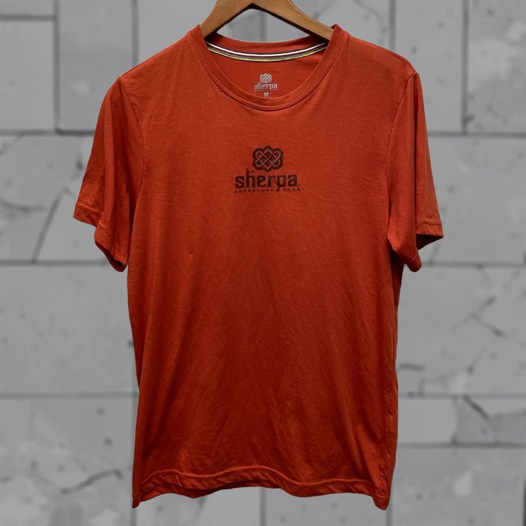 Vintage Sherpa Orange Graphic Tee Mens Size M Athletic Polyester Blend Size US M / EU 48-50 / 2 - 1 Thumbnail