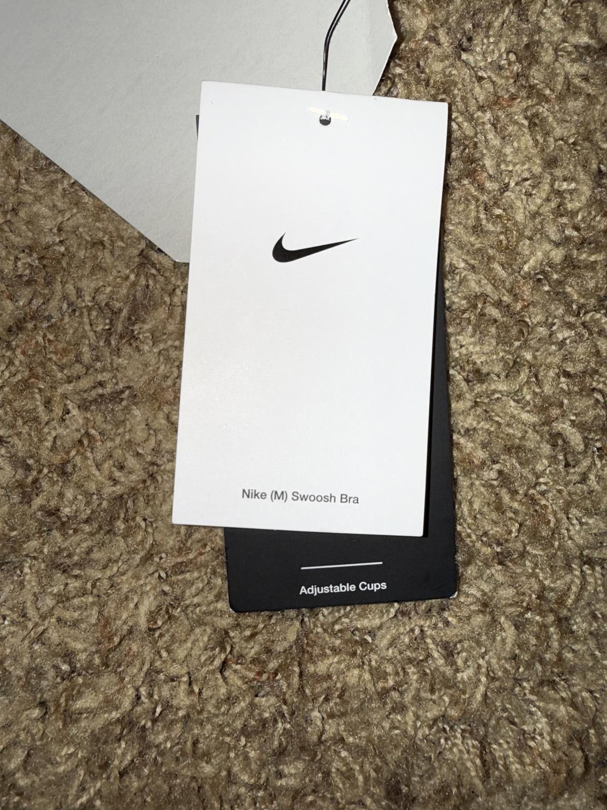 Nike Nike (M) Alate Minimalist Women's Light-Support Padded Nursing Sports Bra Sample Size ONE SIZE - 10 Thumbnail